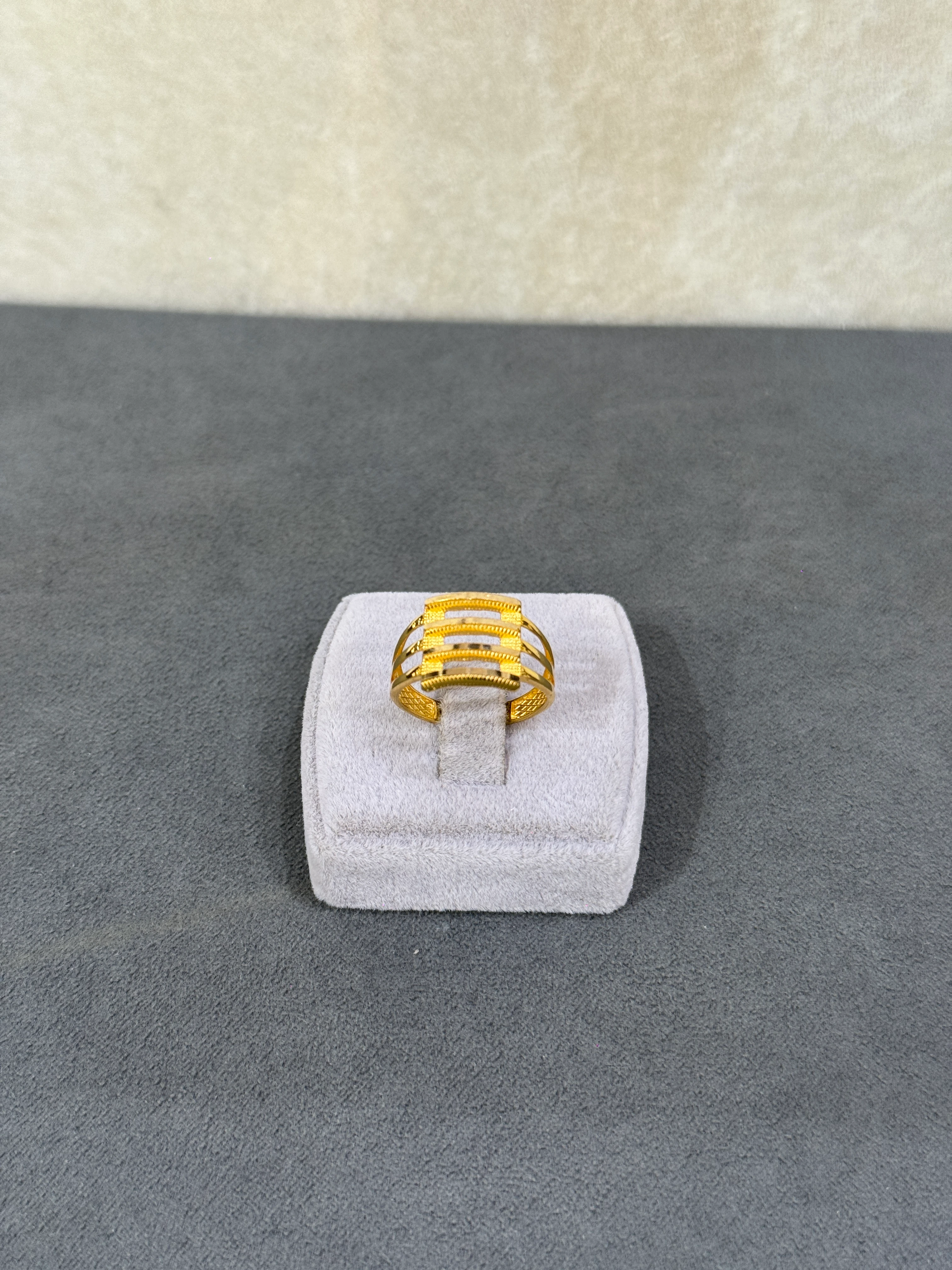 8 AYAR ALTIN KABURGA YÜZÜK