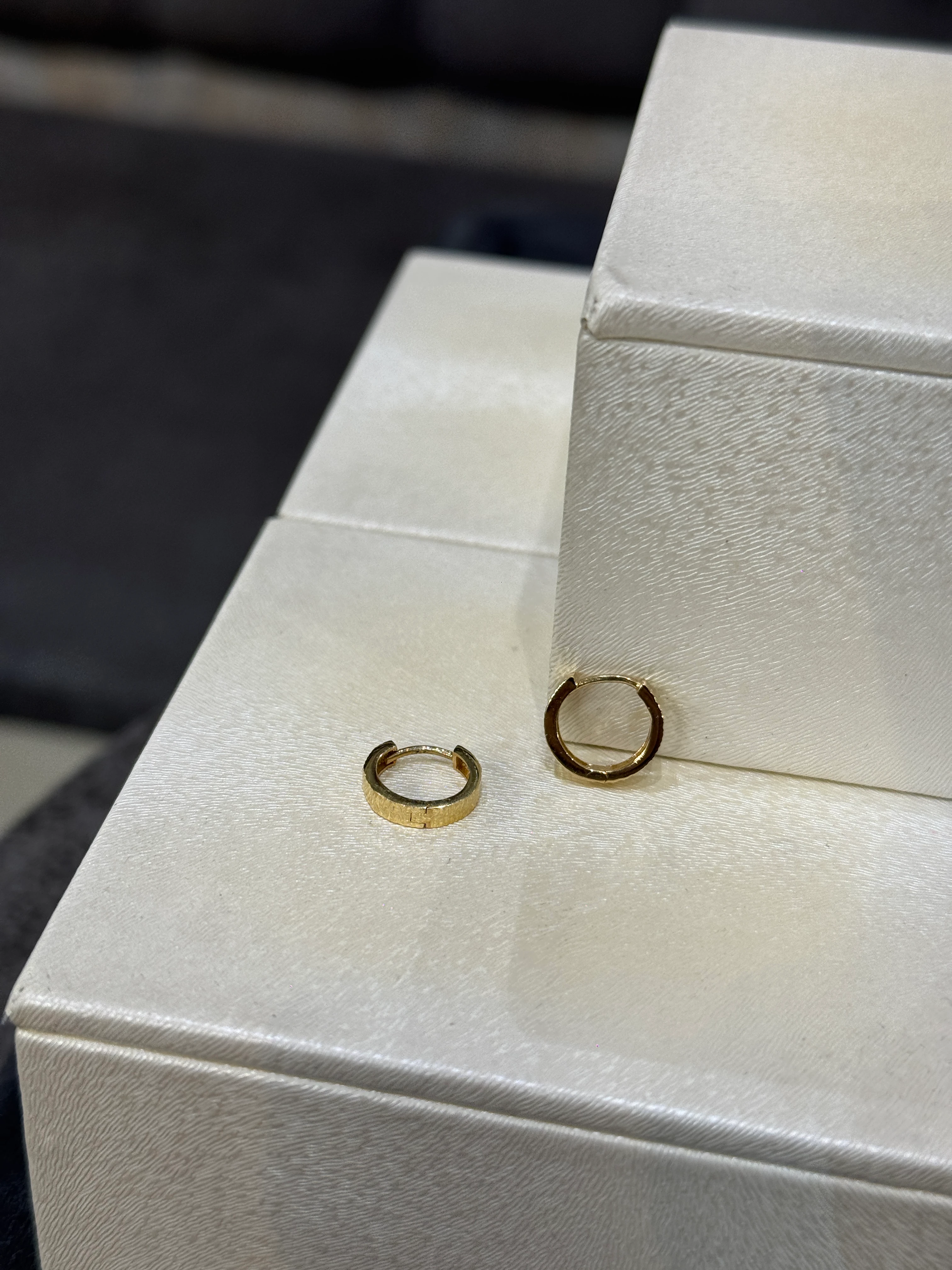 14 AYAR ALTIN KALEMLİ HALKA KÜPE