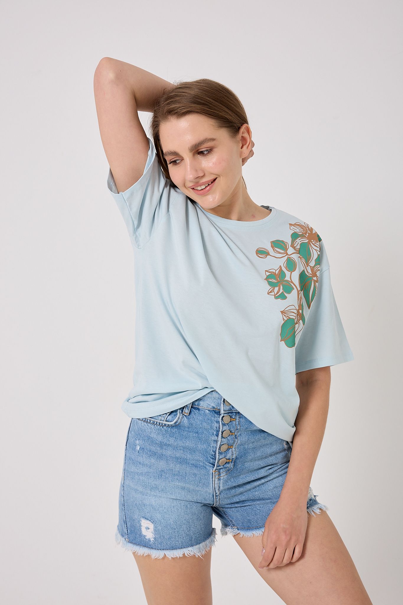 Oversize Omuz Çiçek Baskılı T-Shirt