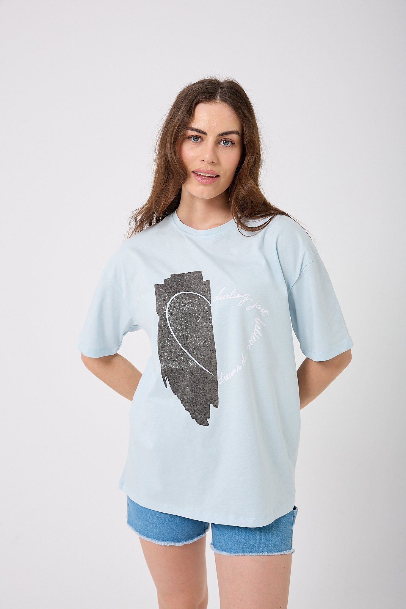 Oversize Simli Yarım Kalp Baskılı T-Shirt