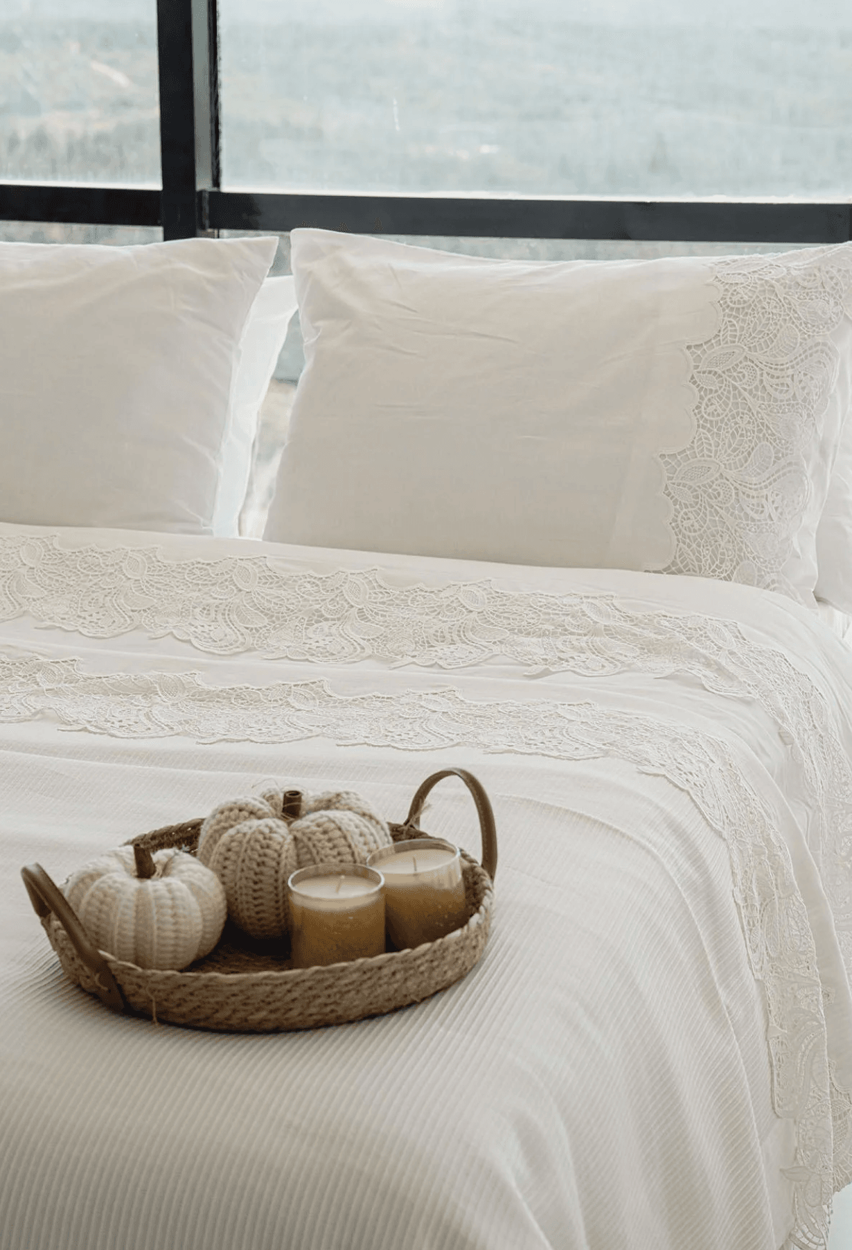 Nazik Home - Mirena Dantelli Çift Kişilik 7 Parça Nevresim + Pike Set