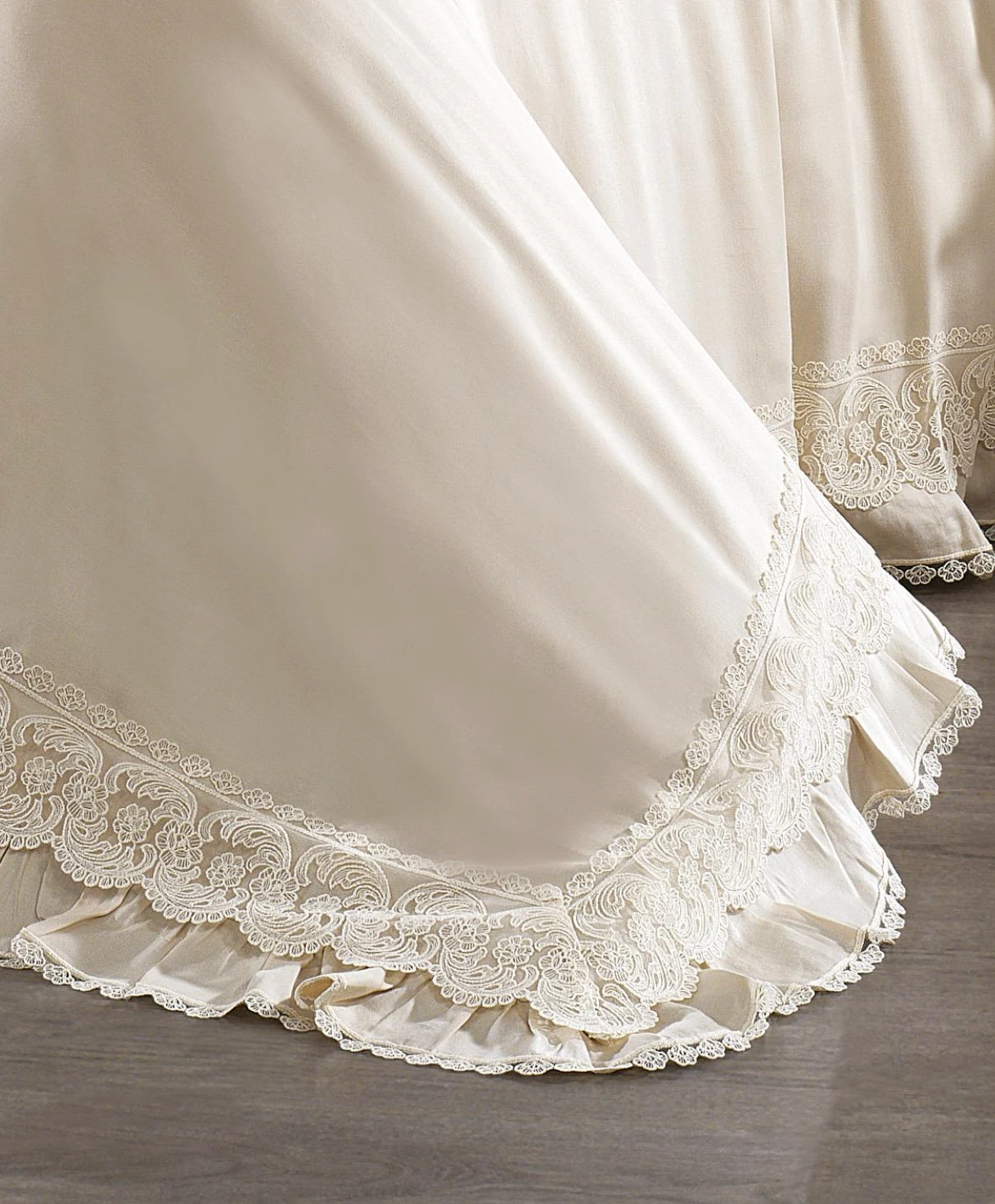 Nazik Home - Helen Dantelli Organik Pamuk Saten Çift Kişilik Nevresim Takımı