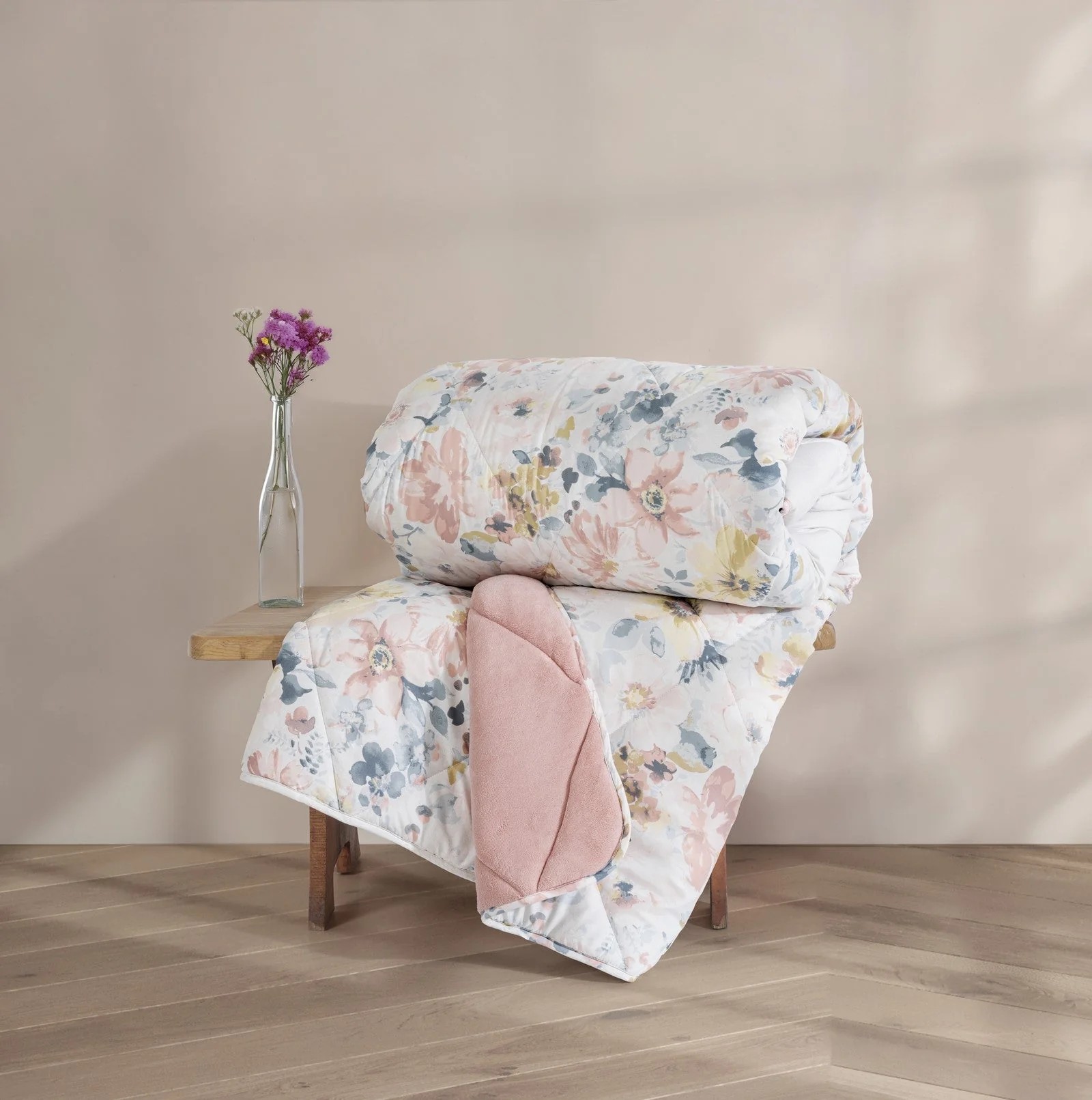CottonBox Velvet Çift Kişilik Yorgan Dalya Pudra 195x215 cm main variant image