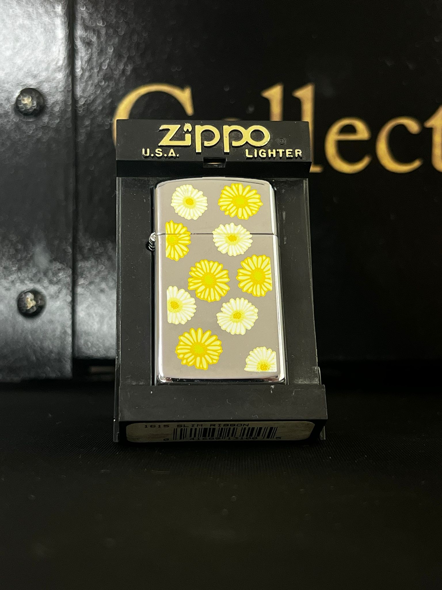 Spring Vibes Zippo’da Bahar Esti Zippo Slim Çakmak main variant image