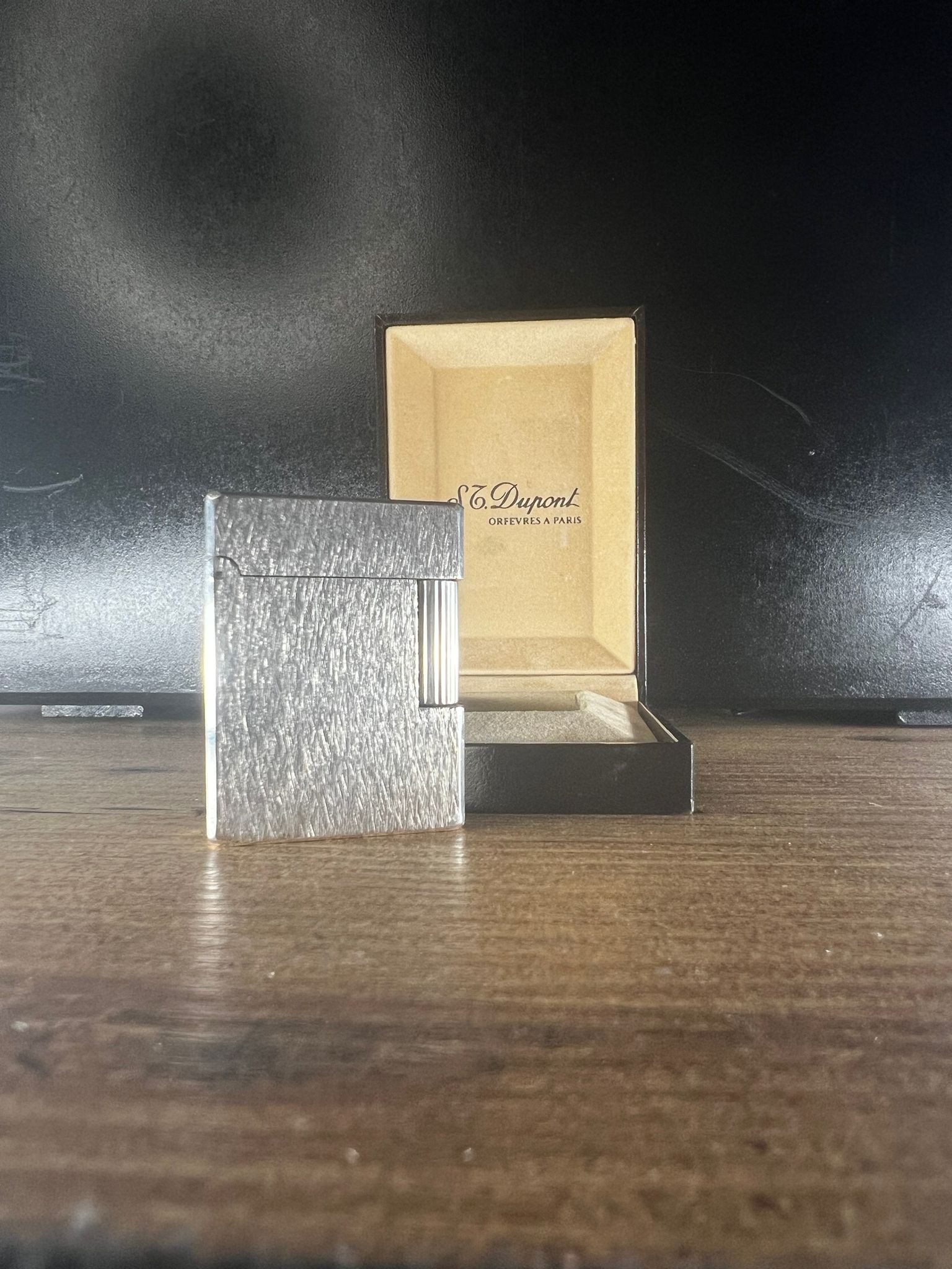S.T. Dupont Ligne 1 Brushed Silver (1985 Üretimi – Serial No 1C996J) Çakmak