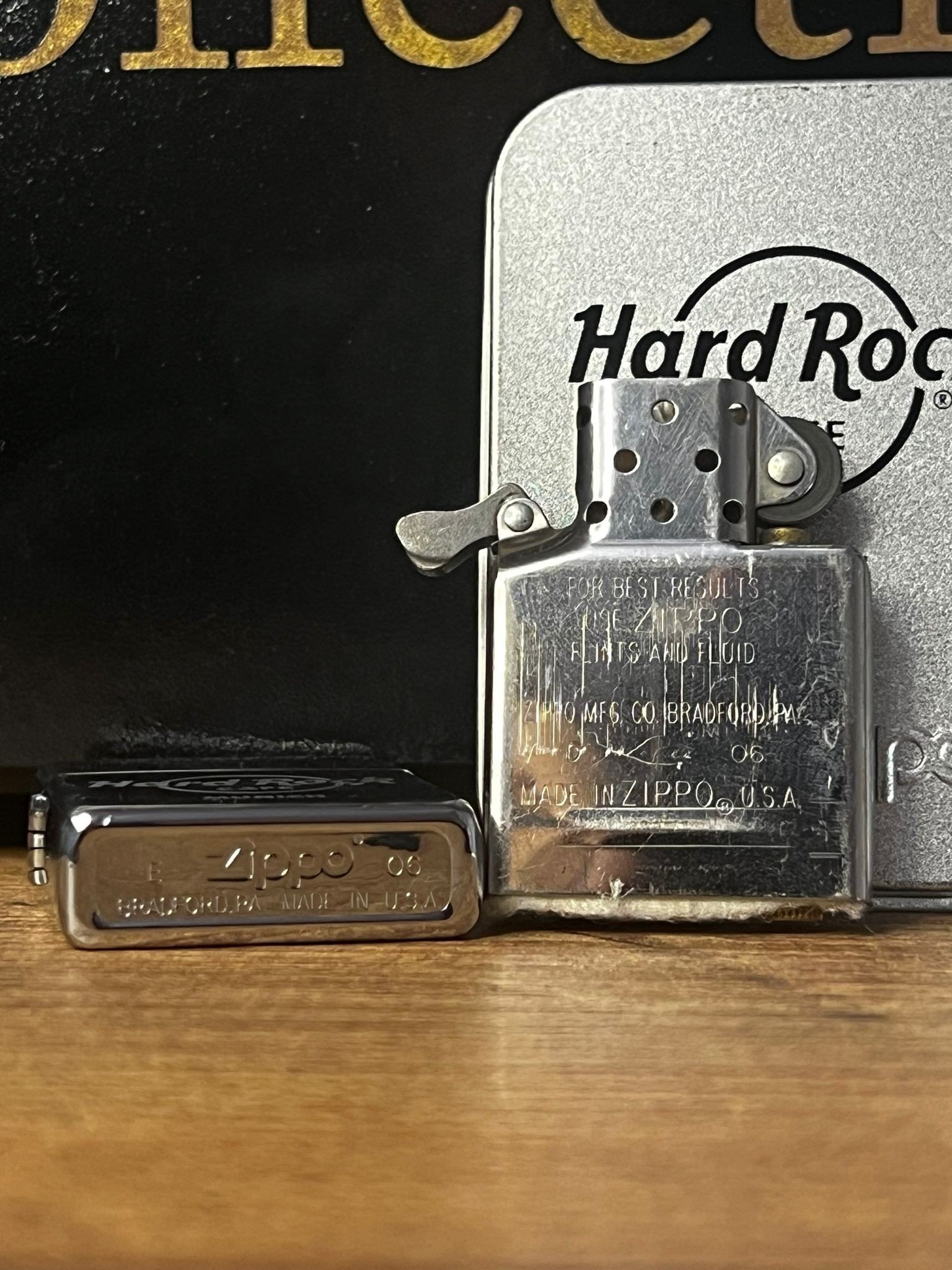 Hard Rock Cafe Munich Zippo – 2006 Yılı Özel Seri Zippo Çakmak
