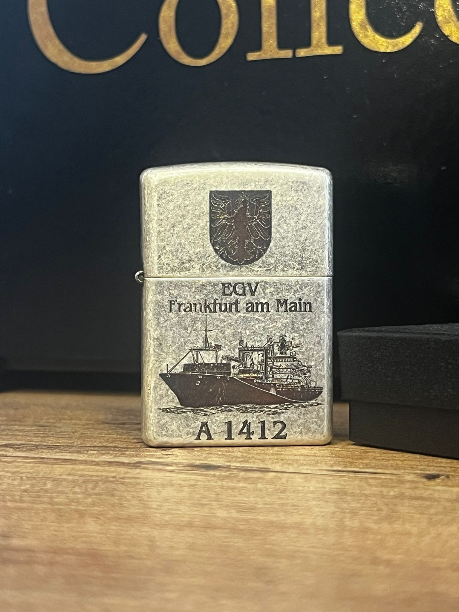 EGV Frankfurt am Main (A1412) – Alman Donanmasına Saygı Zippo Kod: J 07 / A 08 main variant image