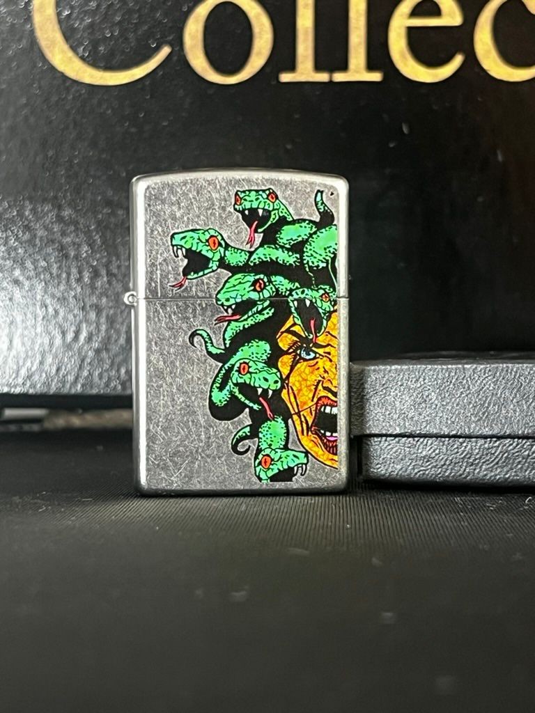 Medusa’nın Laneti” – Zippo Çakmak main variant image