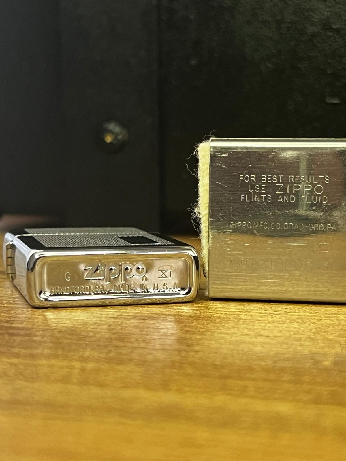 Temmuz 1995 – Grid Desenli Klasik Zippo