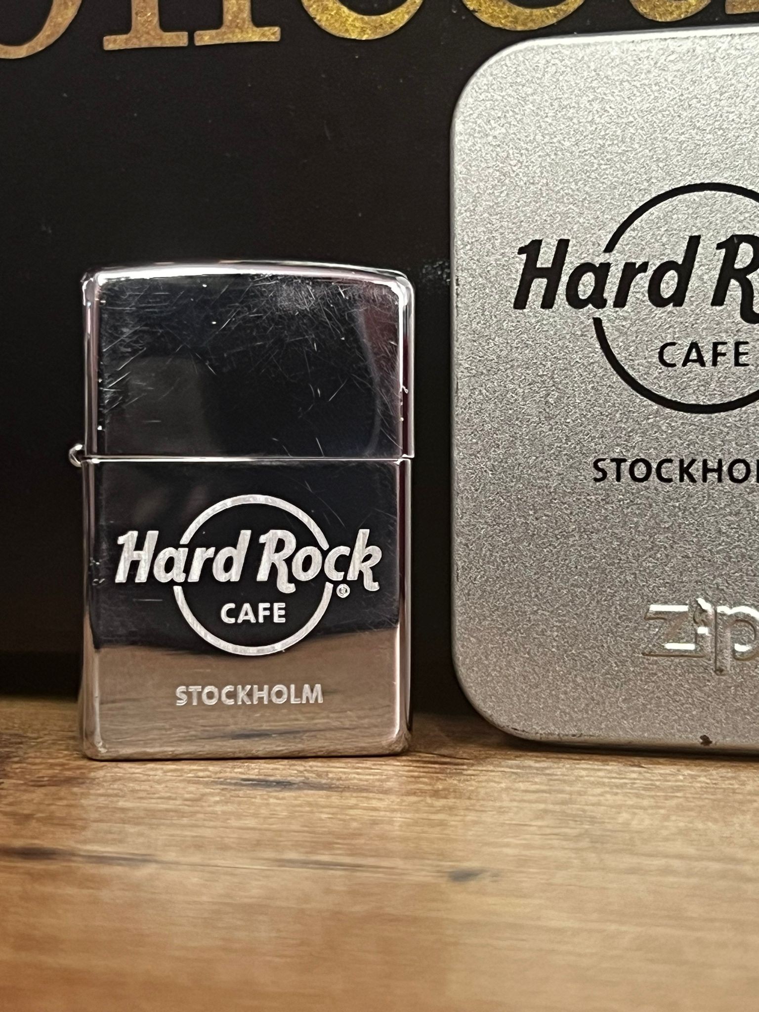 Kuzey Rüzgarı – Hard Rock Cafe Stockholm Zippo Çakmak image