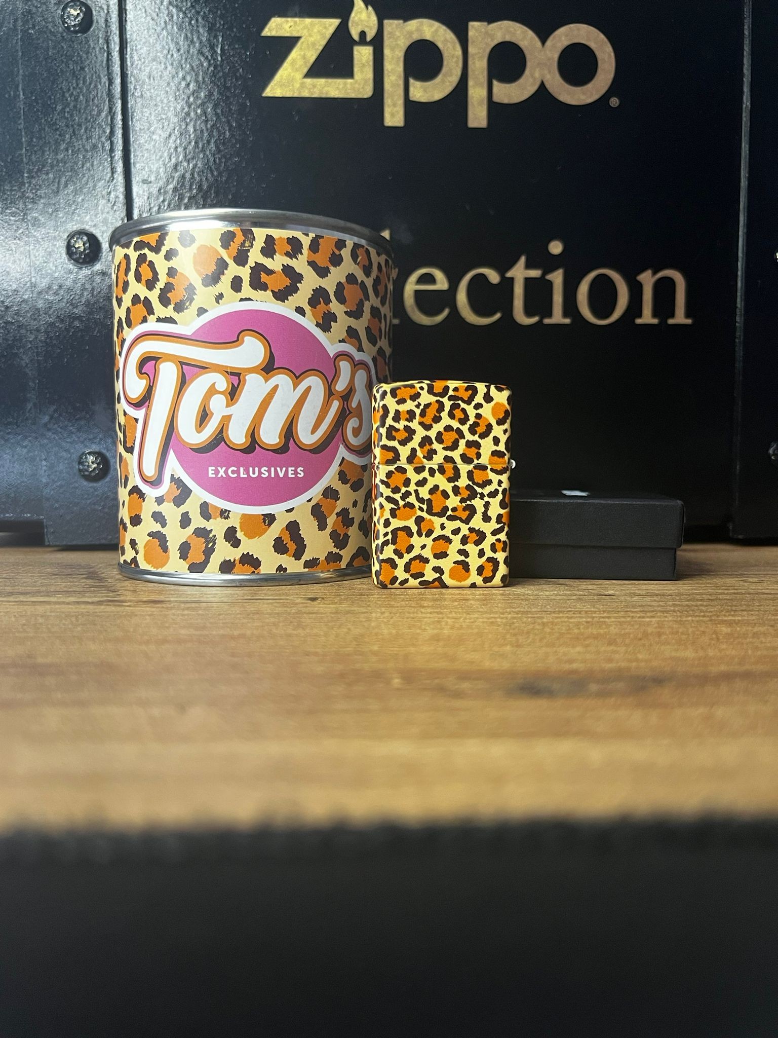 TOM’S EXCLUSIVES ZİPPO ÇAKMAK