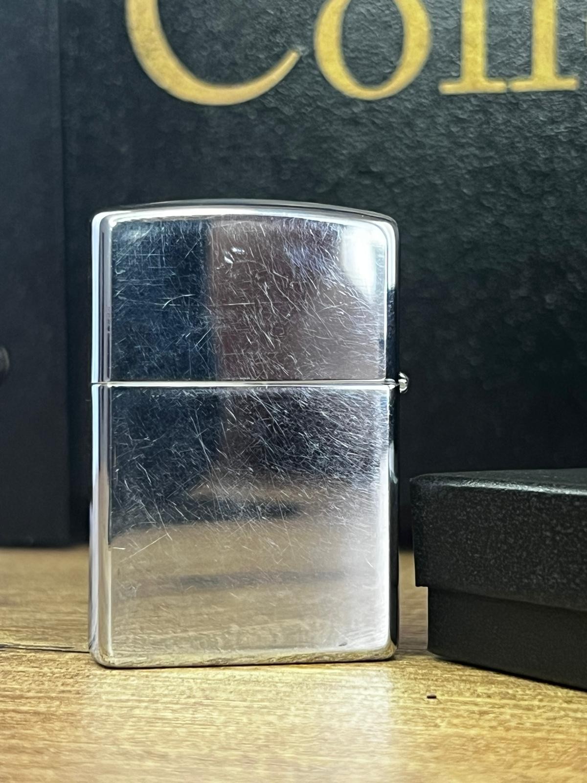 Temmuz 1995 – Grid Desenli Klasik Zippo