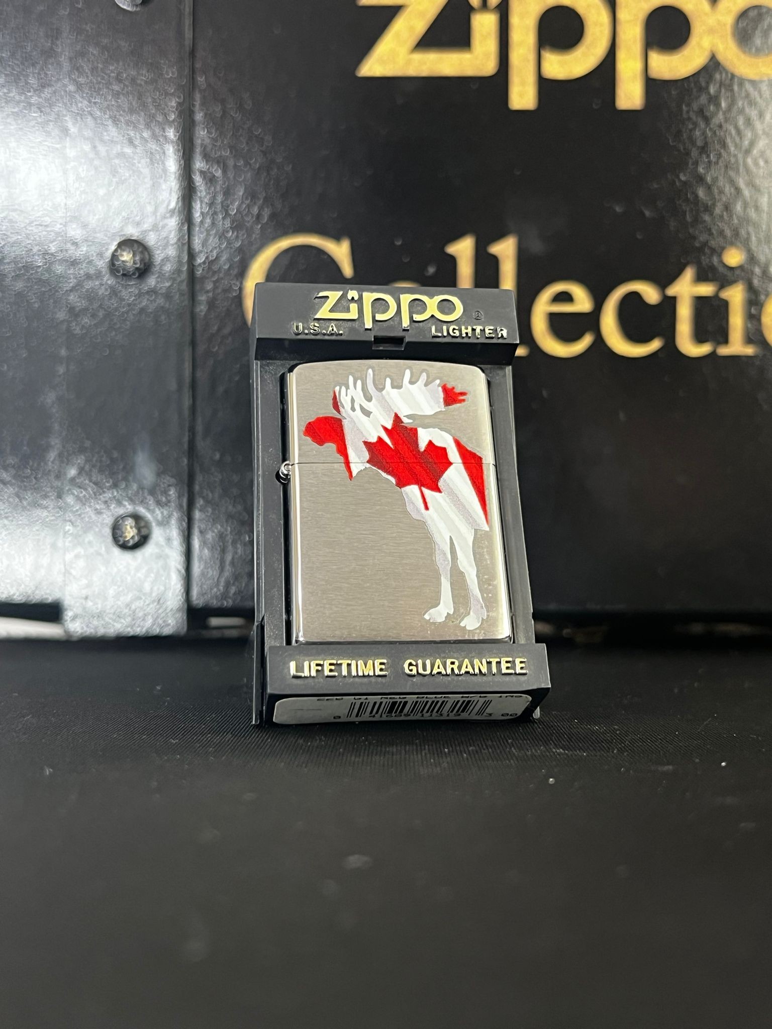 Kanada Ruhuyla – 2013 D13 Kodlu Maple Moose Zippo Çakmak main variant image