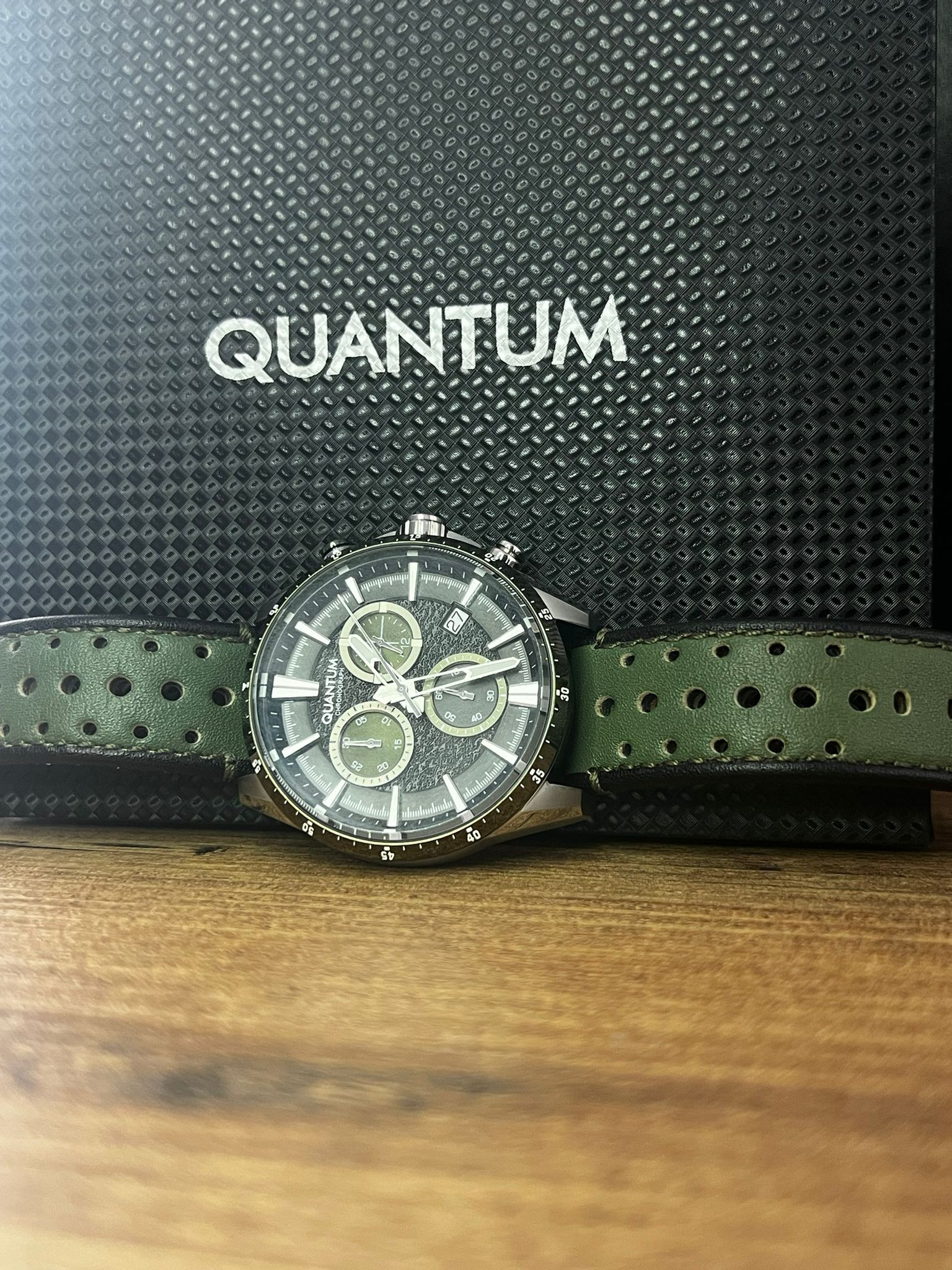  QUANTUM Powertech PWG112.375 – Askeri Ruh, Şehirli Stil QUANTUM SAAT
