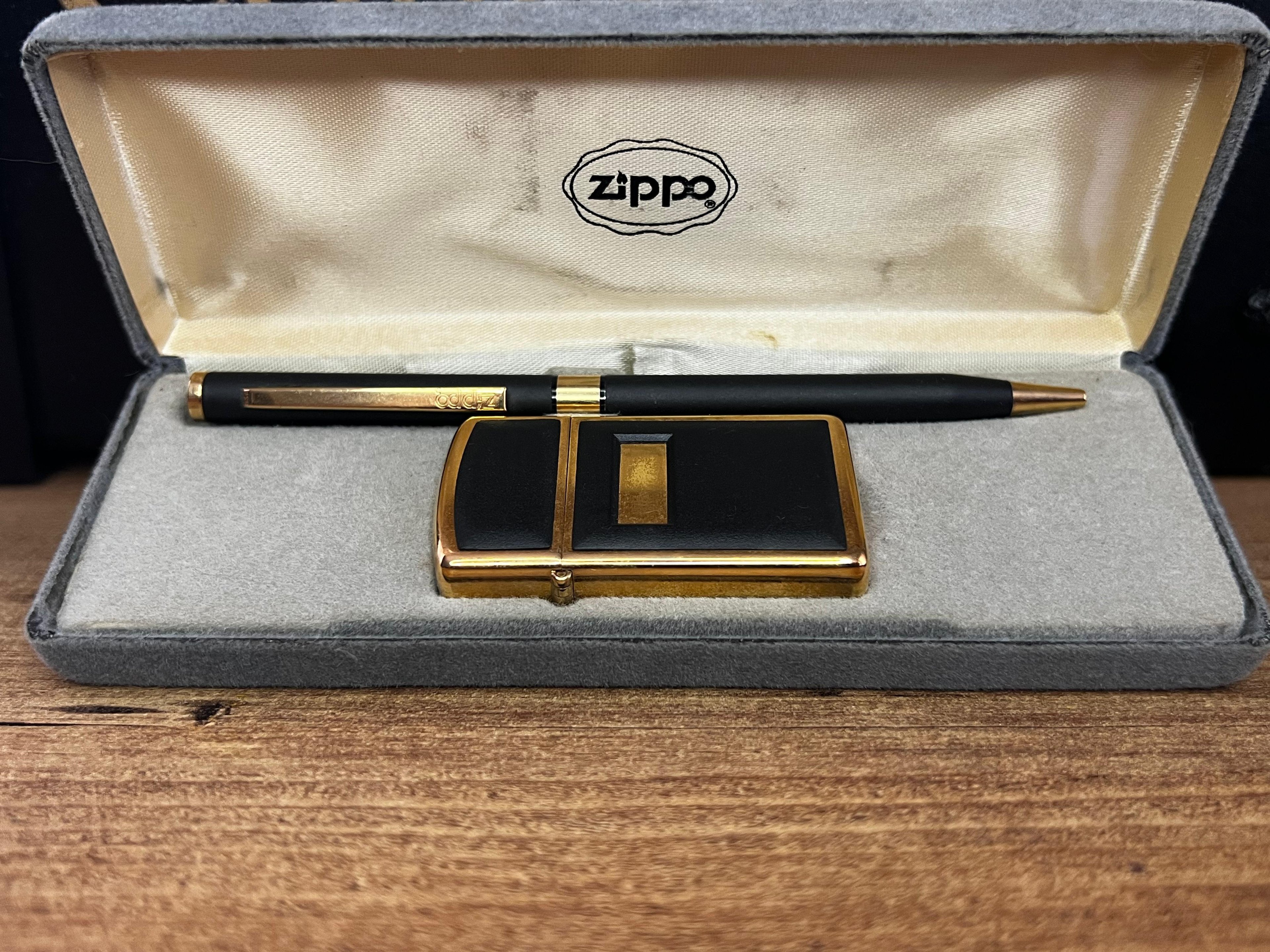 Zippo Slim & Kalem Seti – Mat Siyah & Altın Detaylı image