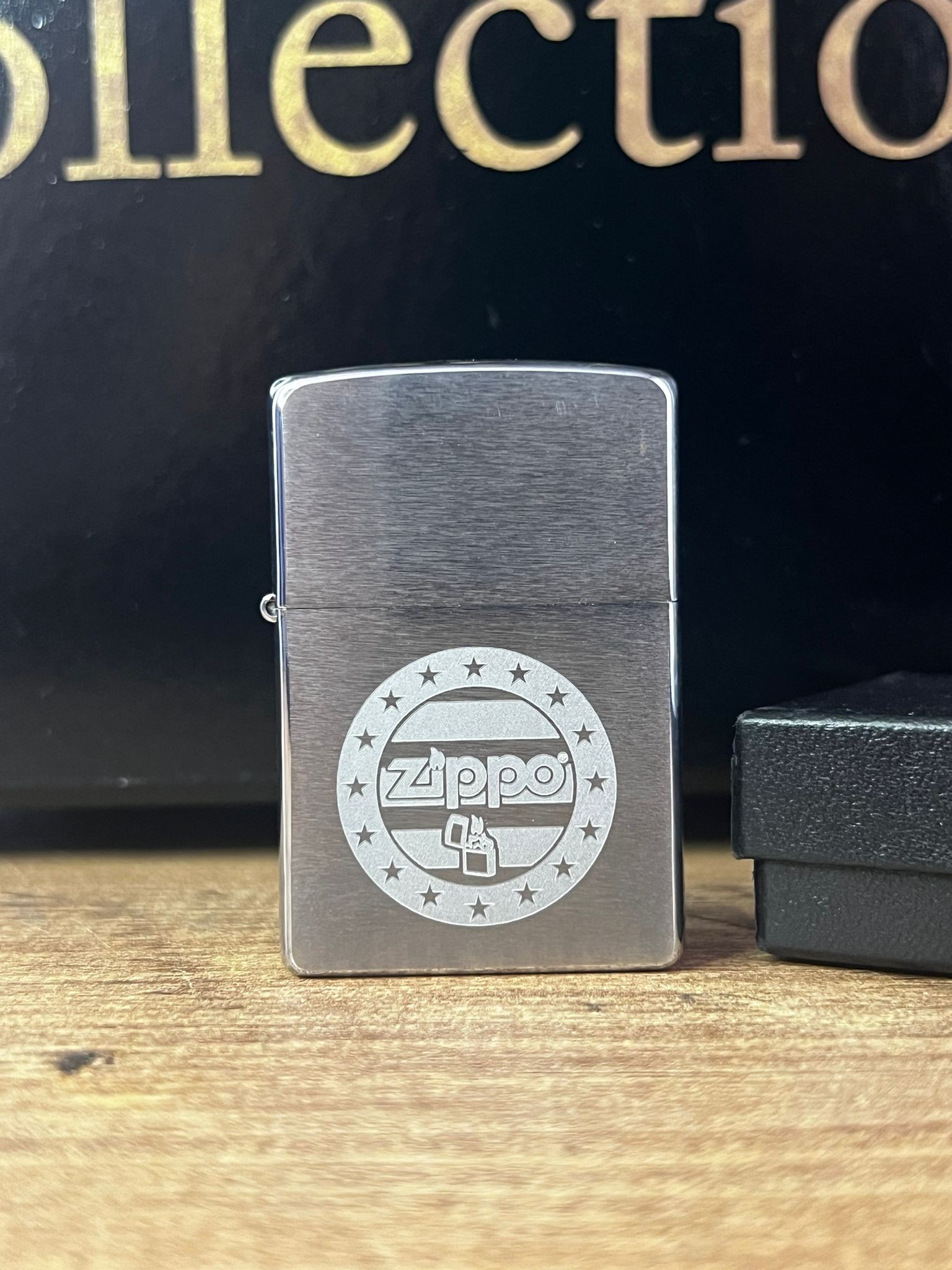 Zippo Stars & Flame Logolu Özel Model Zippo Çakmak image