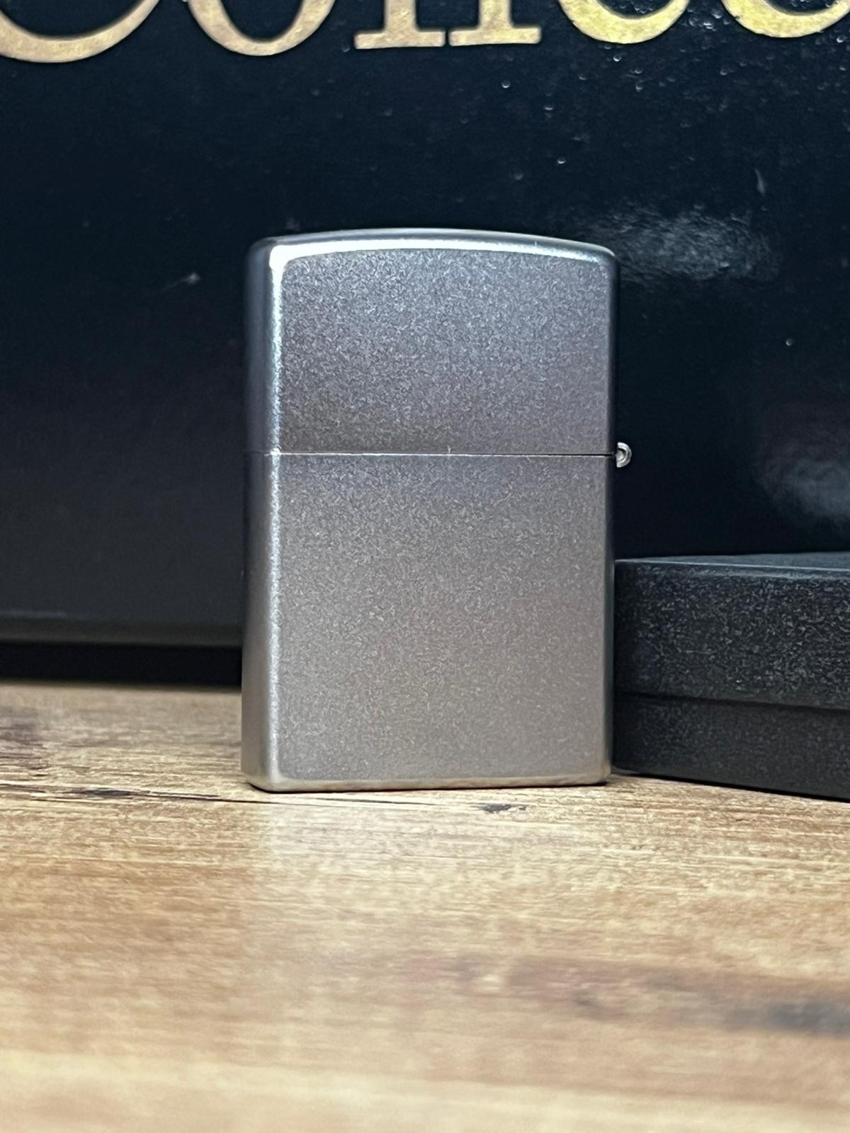 Asaletin Sembolü: 3D Aslan Başlı Zippo – 