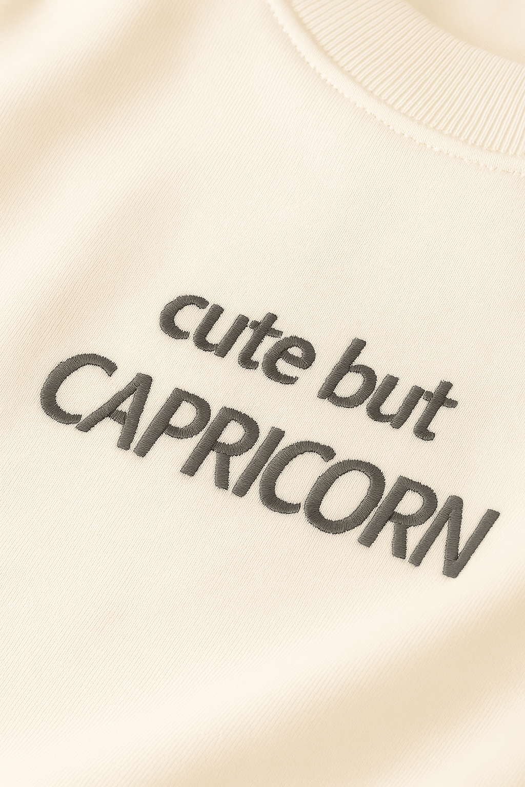 Cute but ... - Sweatshirt - Oğlak (Capricorn)