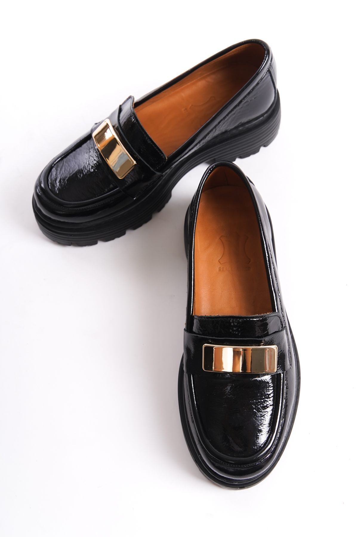 ROMOLA HAKİKİ DERİ TOKALI RUGAN KADIN LOAFER 