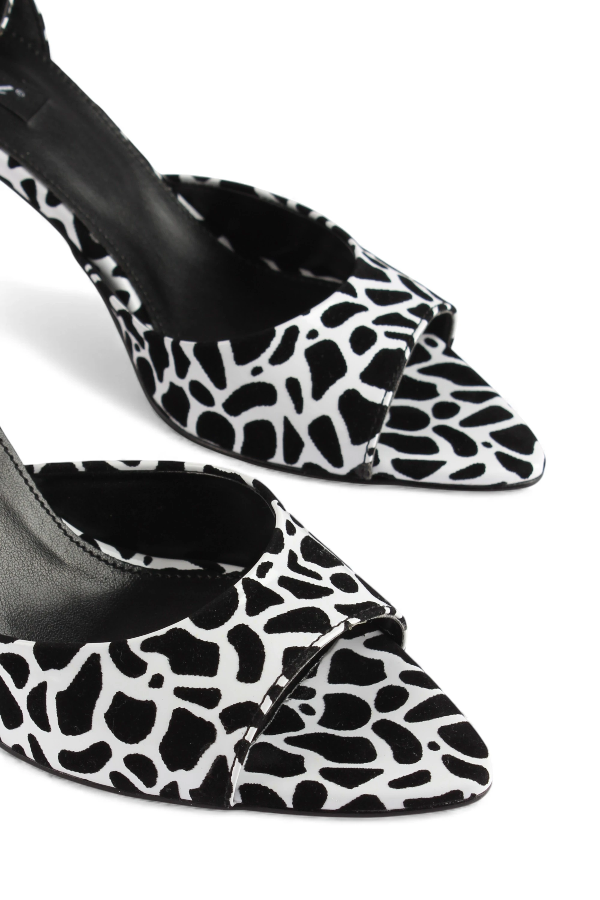 MELOSSA Siyah Beyaz Desenli Kadın Topuklu Ayakkabı