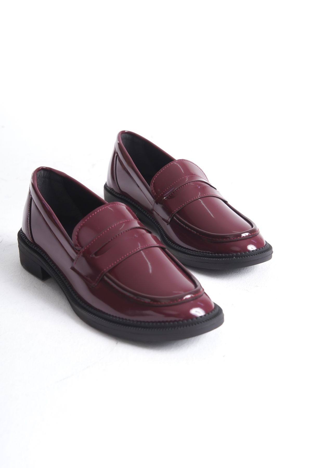 Bordo Şık Tasarım Loafer Ayakkabı