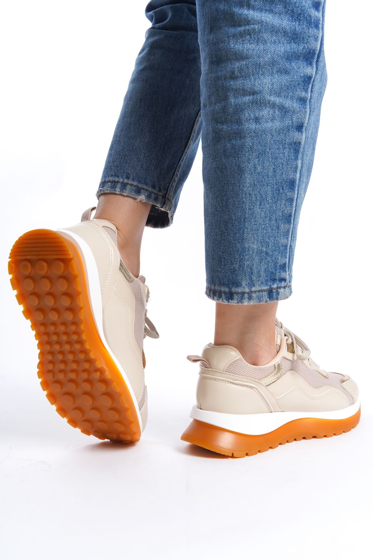 FARİS BEJ GOLD DETAYLI YÜKSEK TABAN SNEAKER