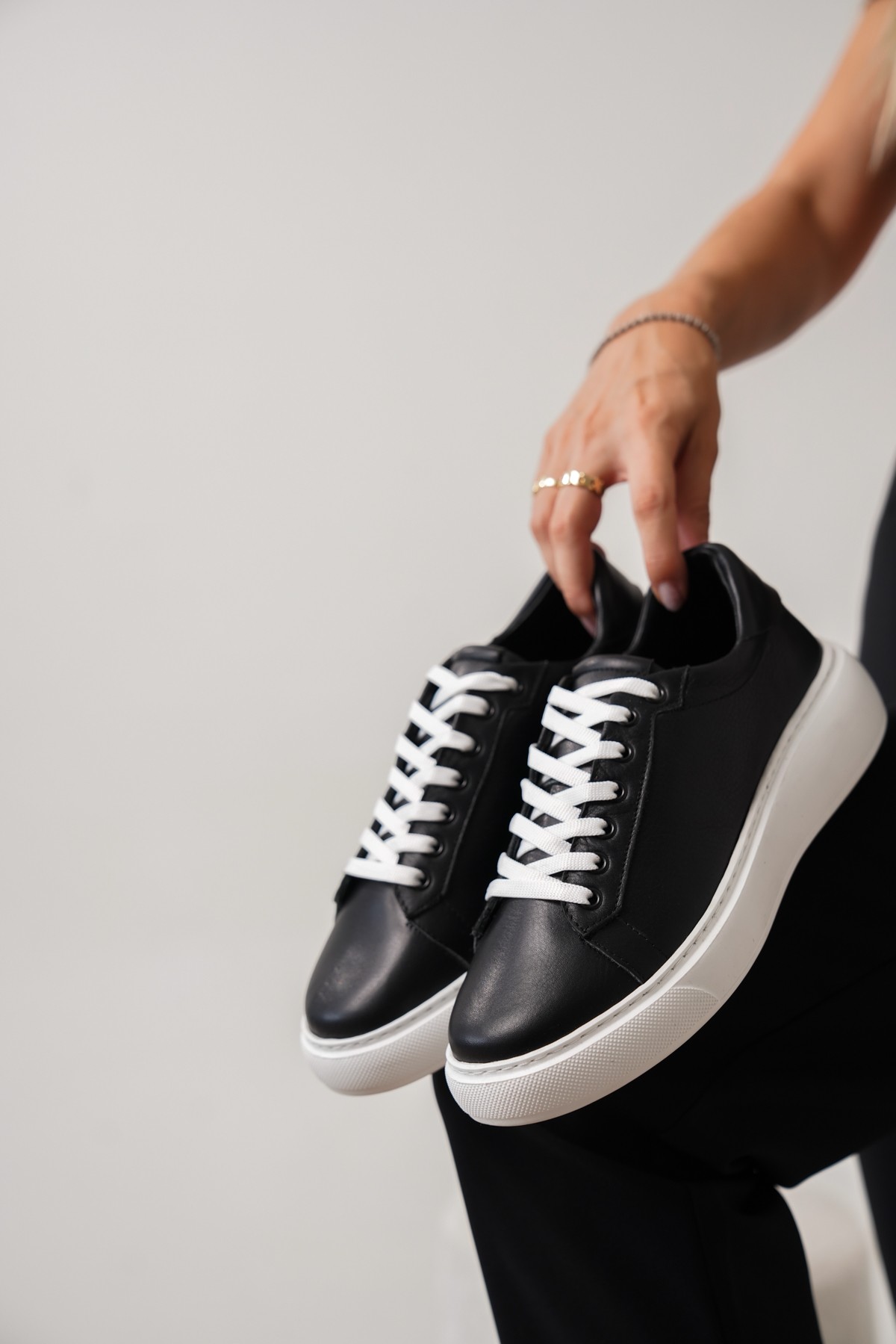 JANNE Hakiki Deri Kalın Taban Kadın Sneaker - JANNE SİYAH