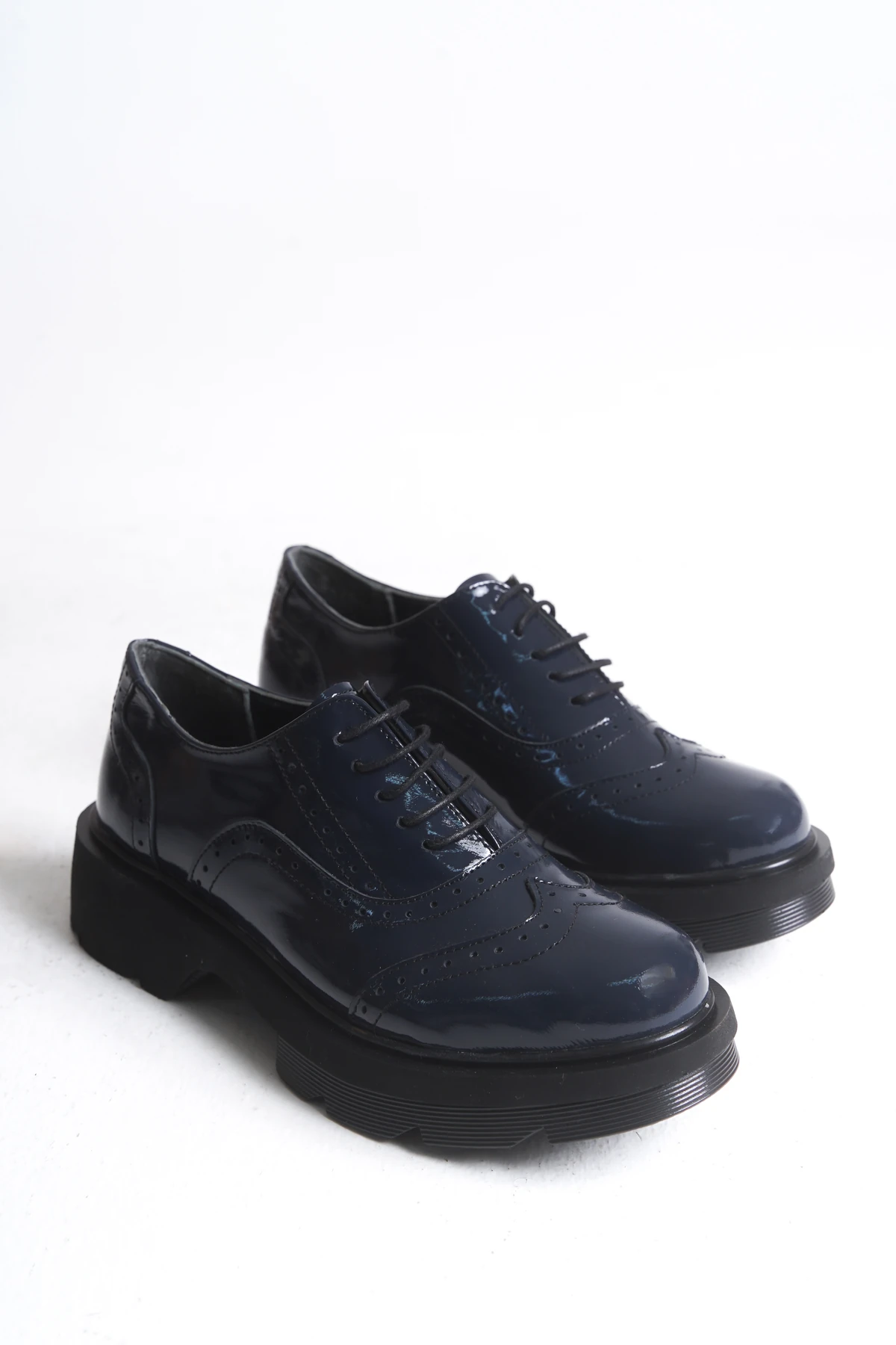 OESTE Hakiki Deri Kalın tabanlı rugan oxford ayakkabı - laci̇vert