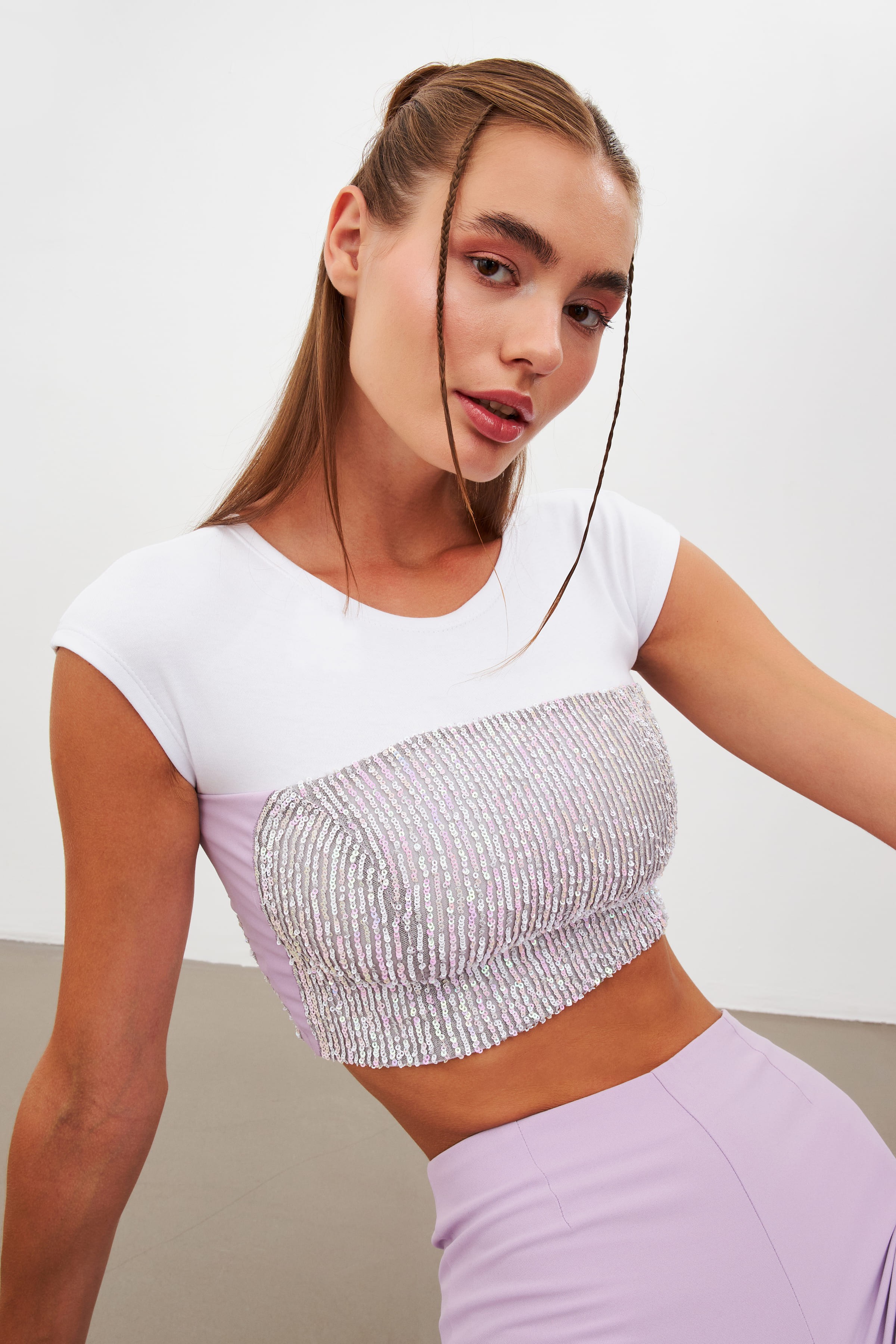 SANDY- SEQUIN STRAPLES CROP TOP