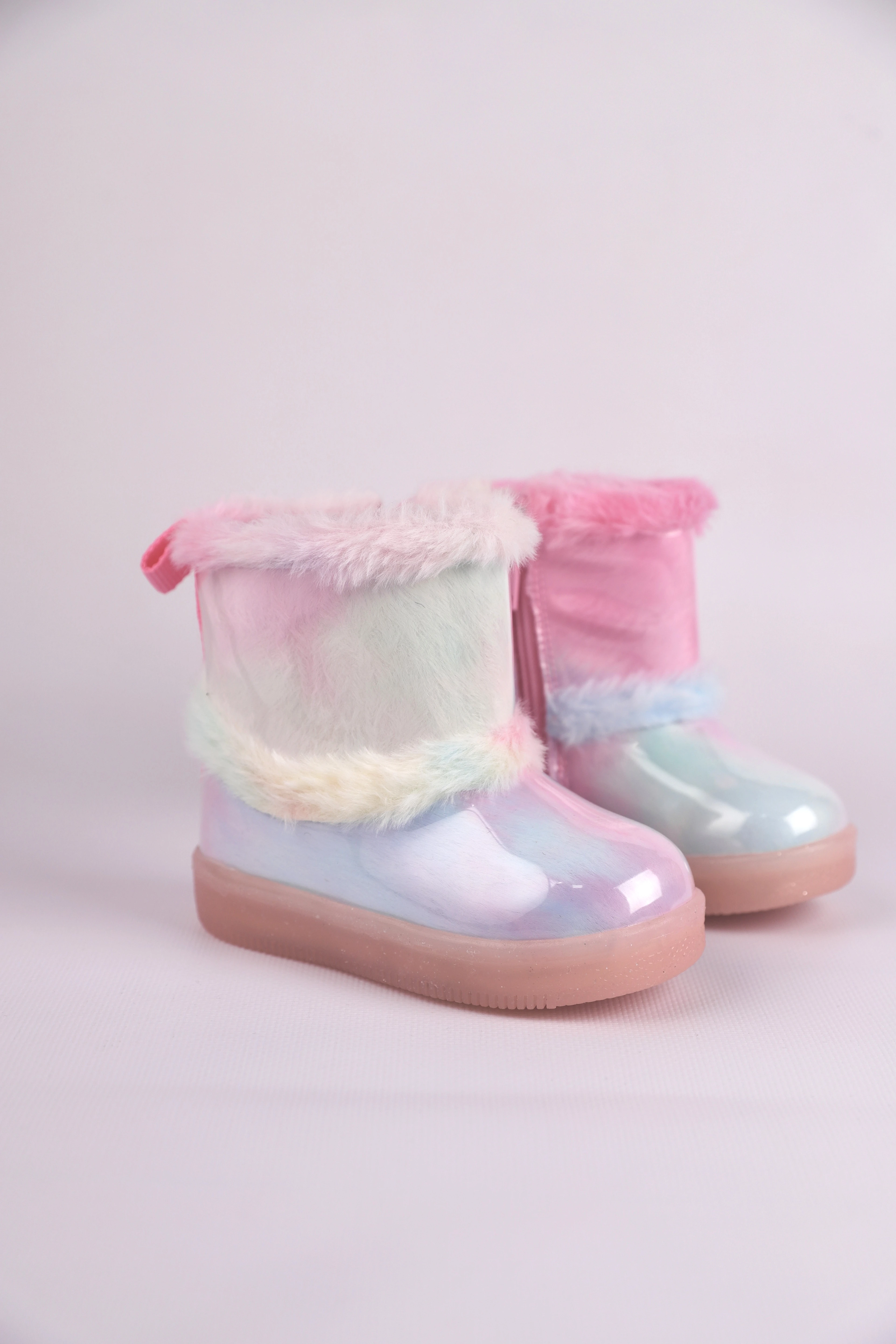 Vicco Peli Işıklı Kürklü Kız Çocuk Bot – Fermuarlı Anatomik Taban | 22-25 Numara