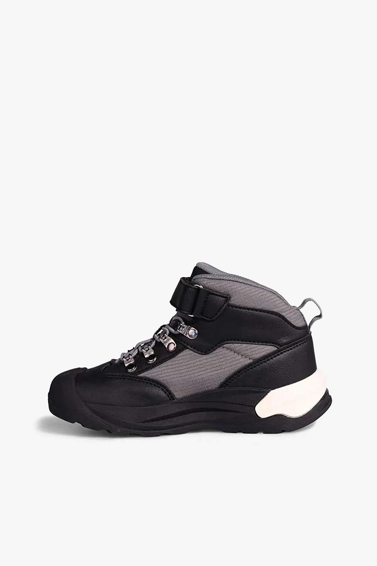 Vicco Stone Çocuk Bot Siyah – 26-35 Numara, Cırtlı Lastikli, Dayanıklı P.U & Tekstil