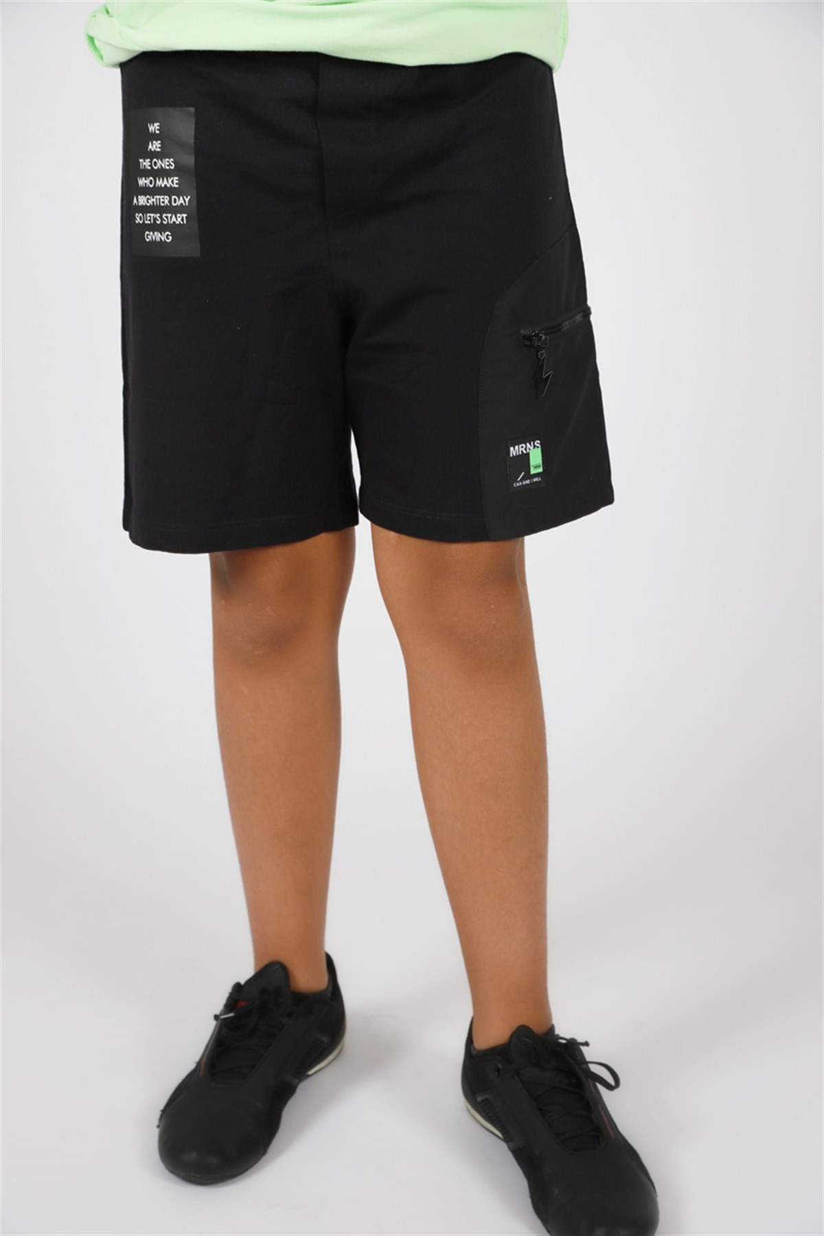 09-14 Yaş Erkek Çocuk Siyah-Yeşil Casual Şort