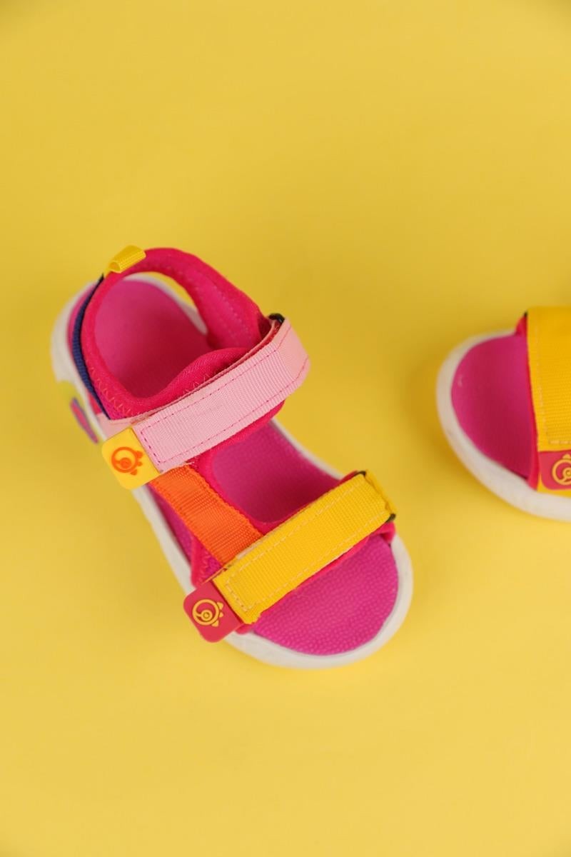 26-30 Numara Kız Çocuk Pembe Renk Dudino Coconut II Işıklı Sandalet