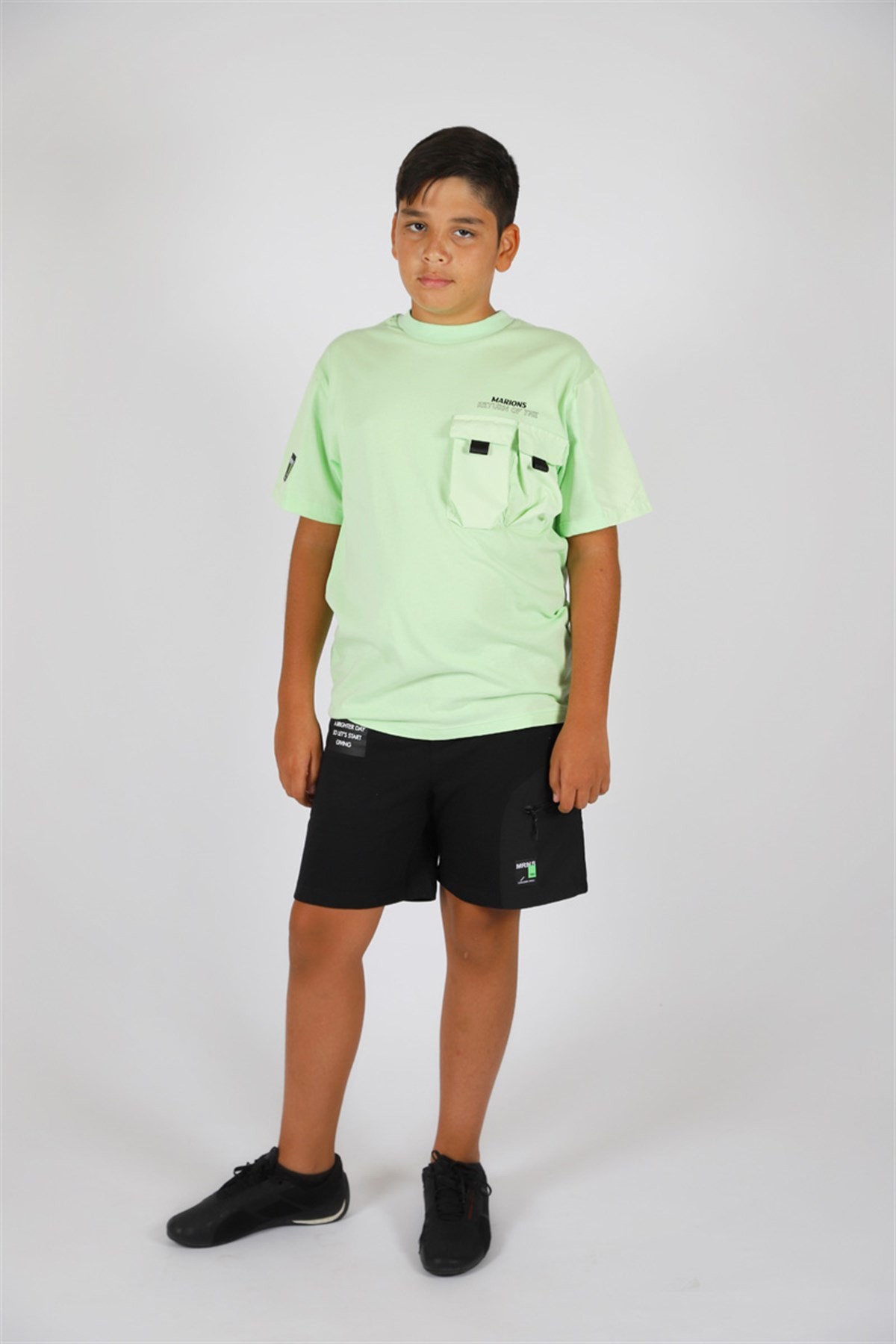 09-14 Yaş Erkek Çocuk Siyah-Yeşil Casual Şort