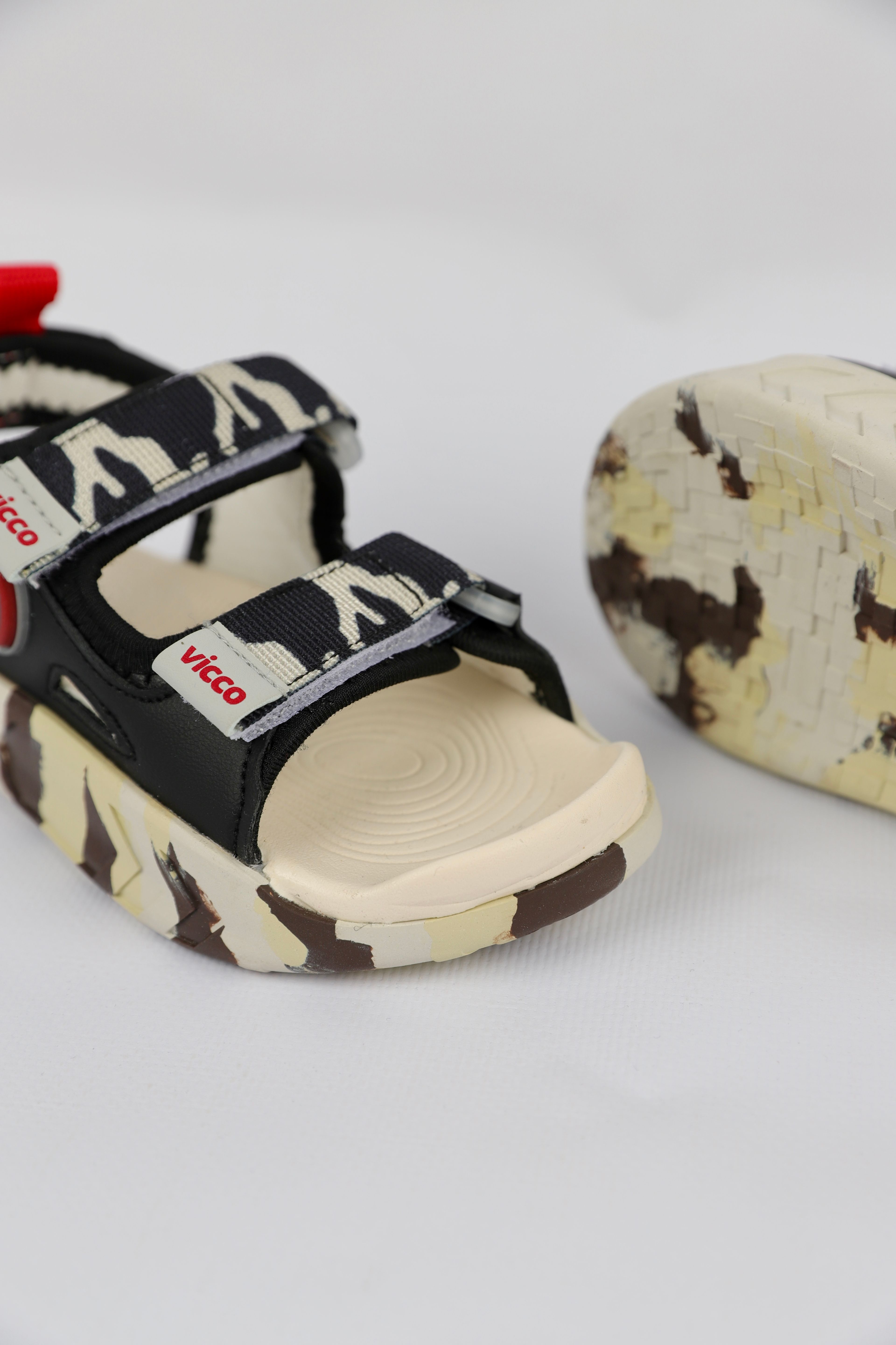 26-36 NUMARA ARASI VİCCO TAPE SANDALET - SİYAH