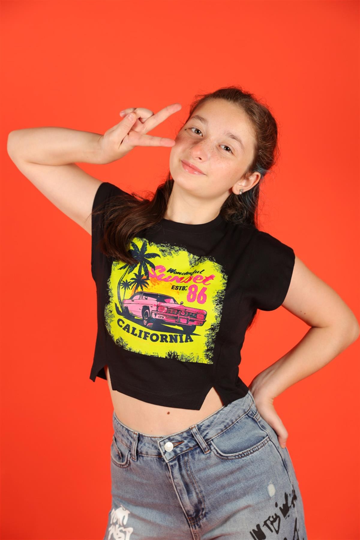 09-14 Yaş Kız Çocuk Siyah Sunset T-shirt