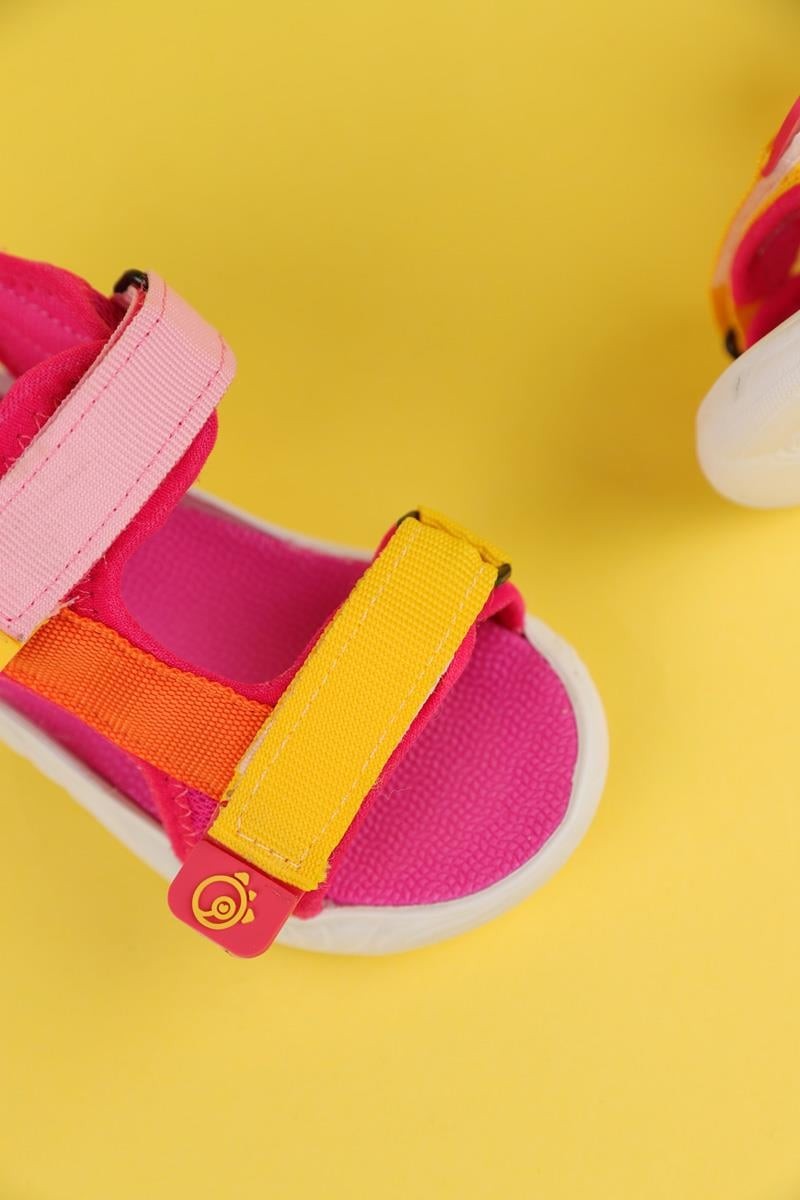 26-30 Numara Kız Çocuk Pembe Renk Dudino Coconut II Işıklı Sandalet
