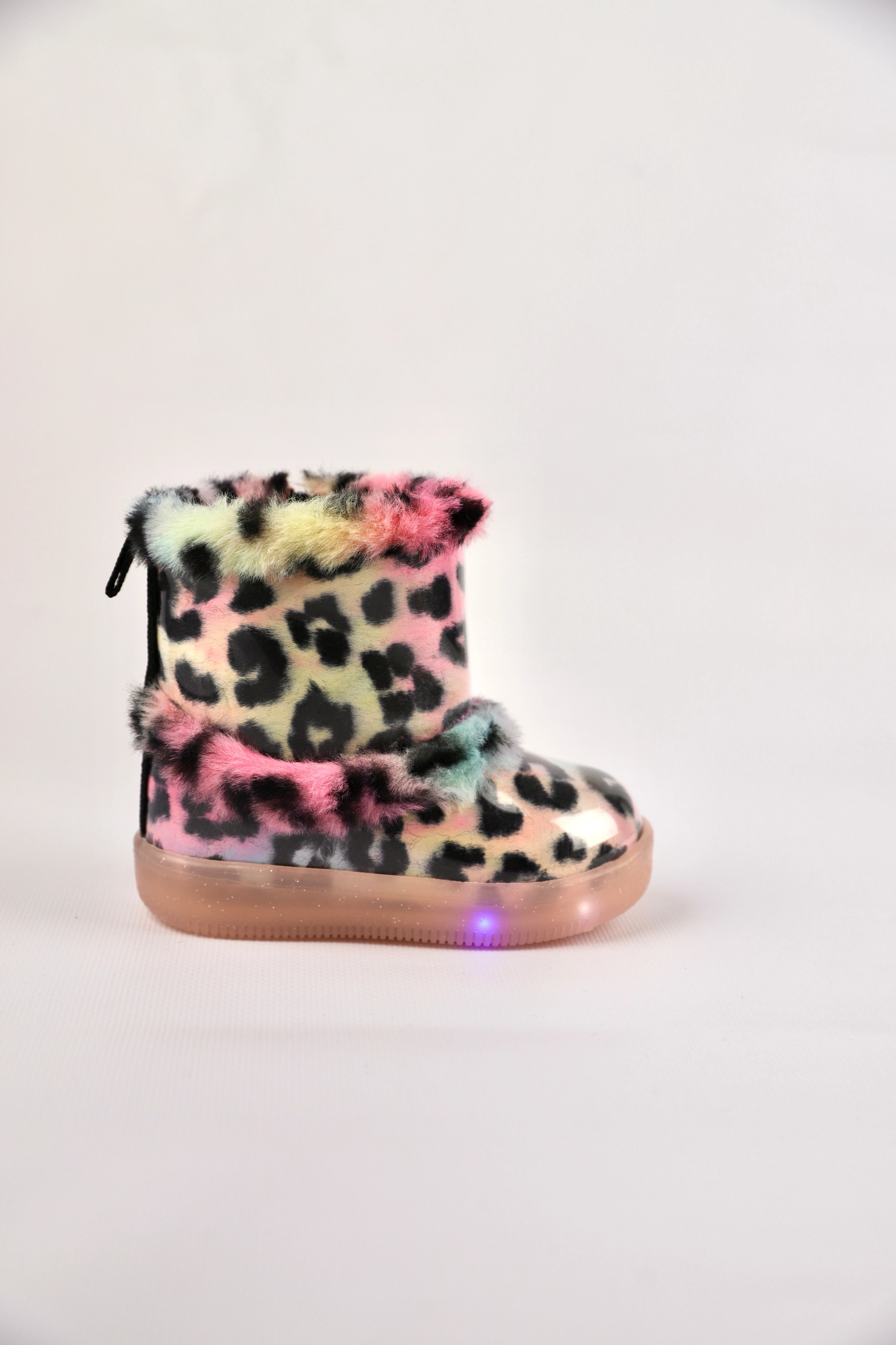 VİCCO PELİ 22-25 NUMARA ARASI IŞIKLI BOT - SİYAH