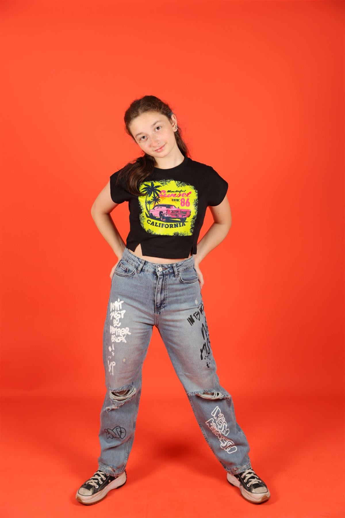 09-14 Yaş Kız Çocuk Siyah Sunset T-shirt