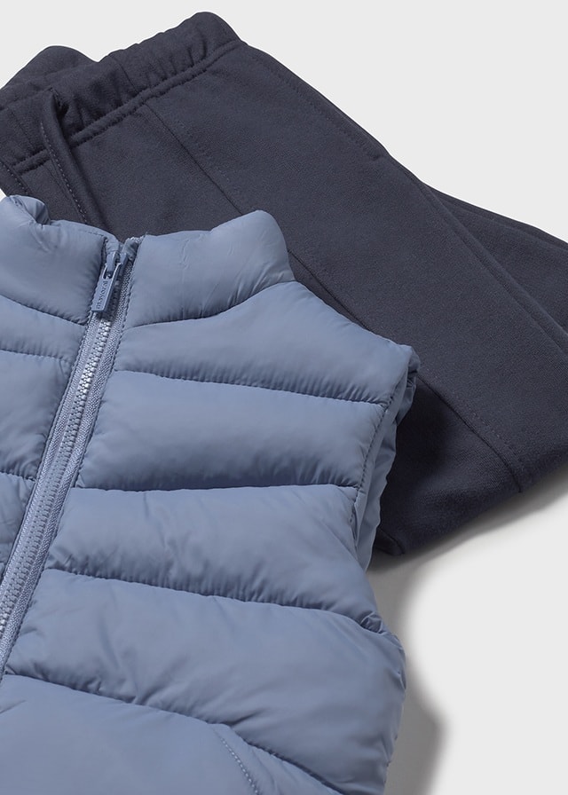 Mayoral 1-4 Yaş Erkek Bebek 3’lü Takım – Mavi Cepli Şişme Yelek, Baskılı Sweat ve Lacivert Şardonlu Eşofman