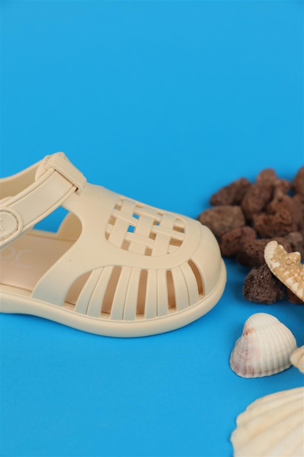 22 - 27 Numara İgor Tobby Solid Fil Dişi Sandalet