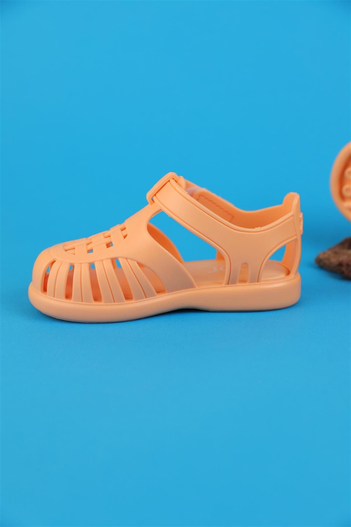 22 - 27 Numara İgor Tobby Solid Kayısı Sandalet