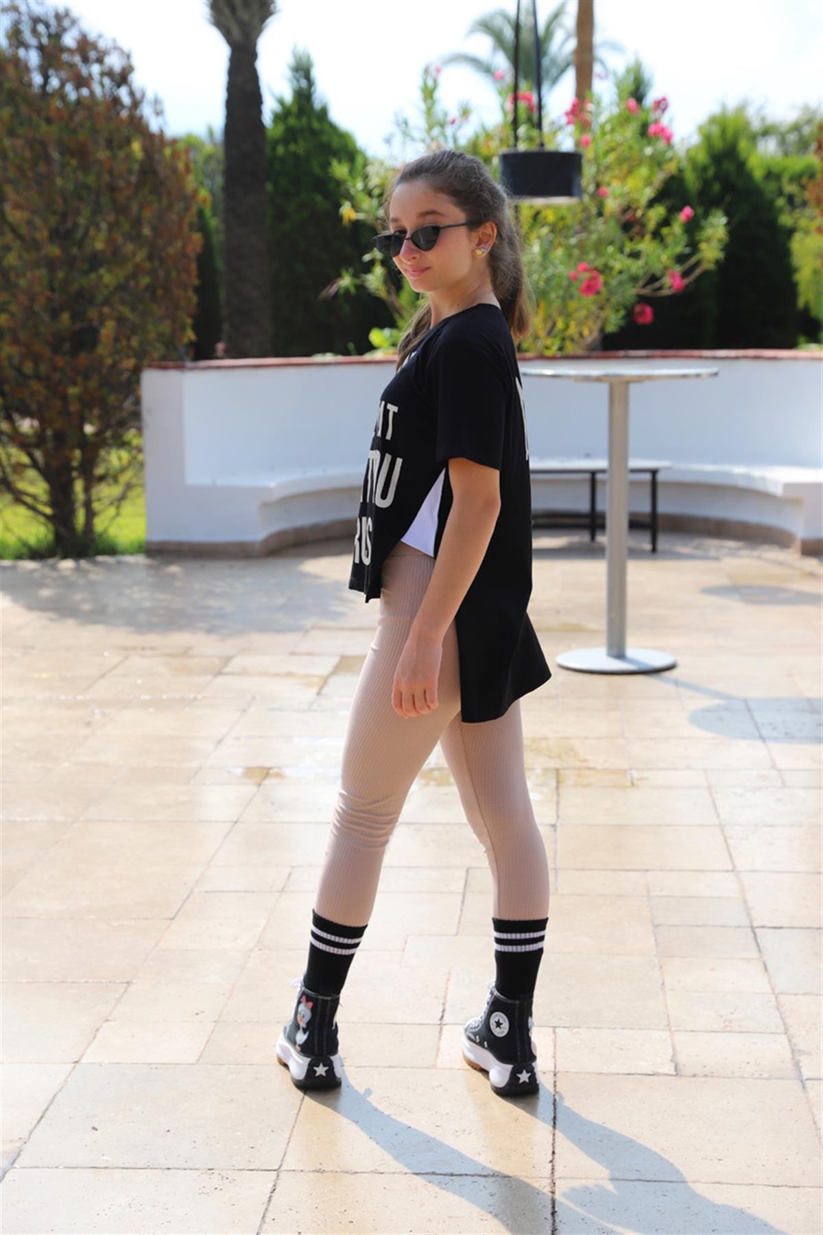 09-14 Yaş Kız Çocuk Siyah Me T-Shirt