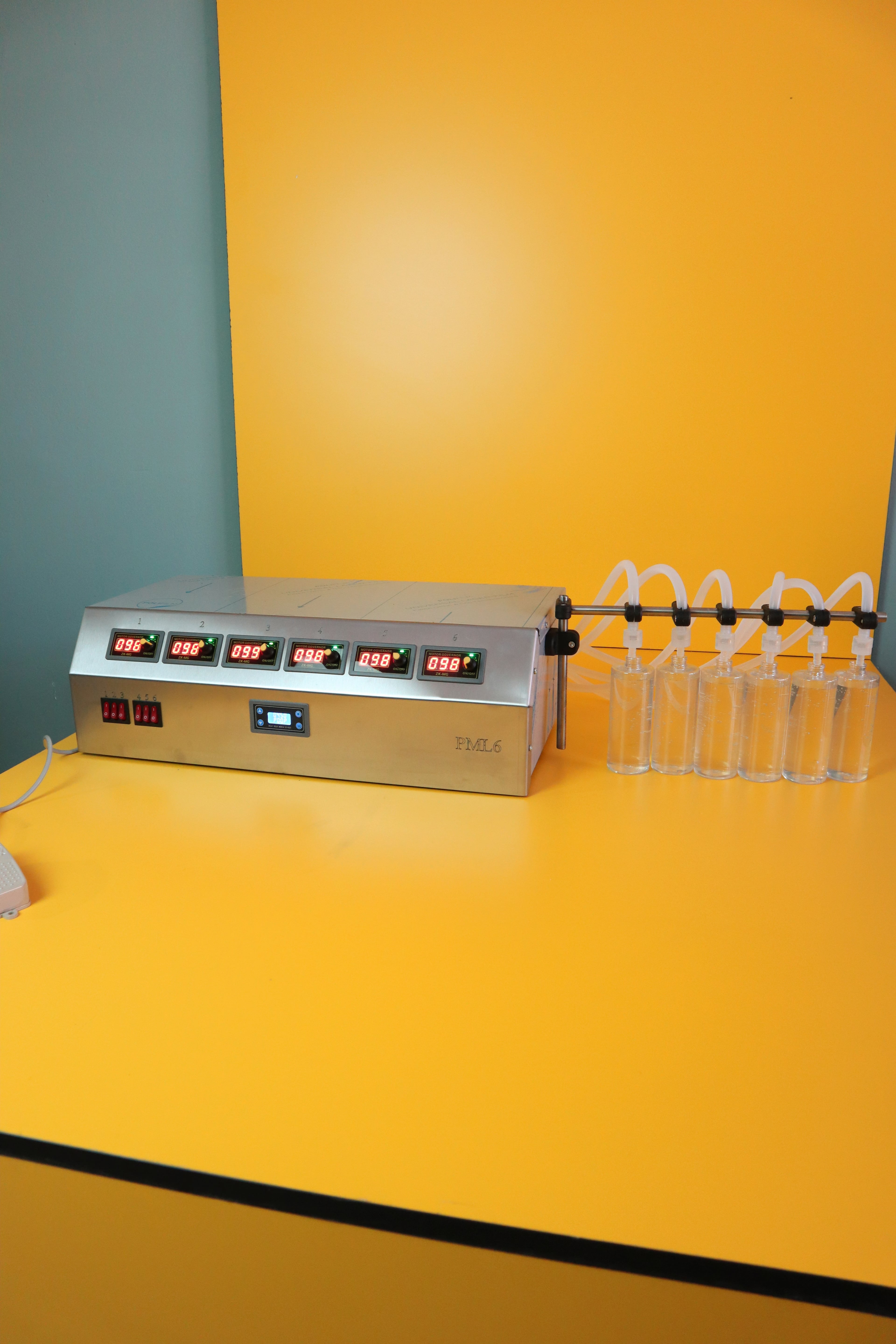 PML6 Sıvı Dolum Makinesi 