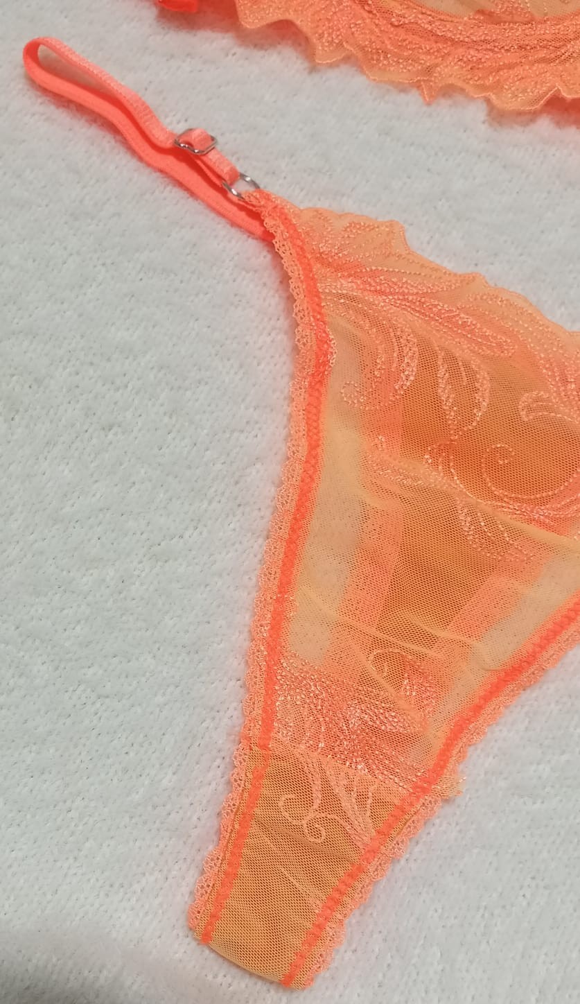 Turuncu Çiçekli Tül Balenli Kapsız Sütyen Takımı