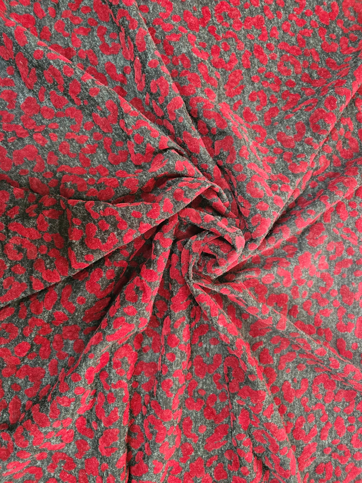 KIRMIZI FLOKLU YÜN AKRİLİK