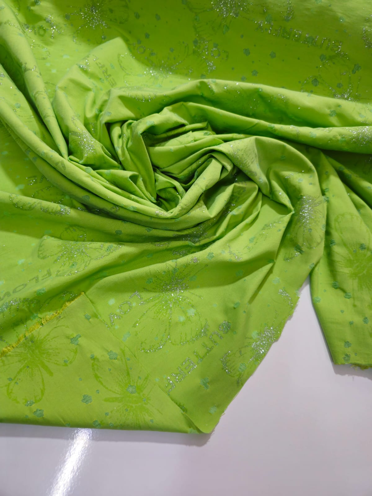 YEŞİL SİMLİ YAKMA BENGALİN