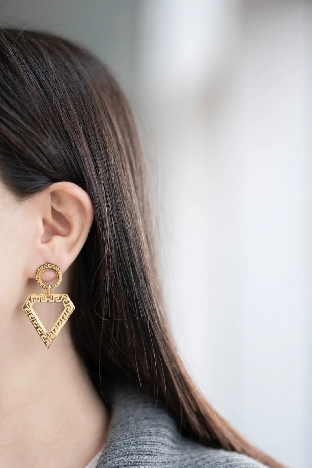 Üçgen Çelik Küpe