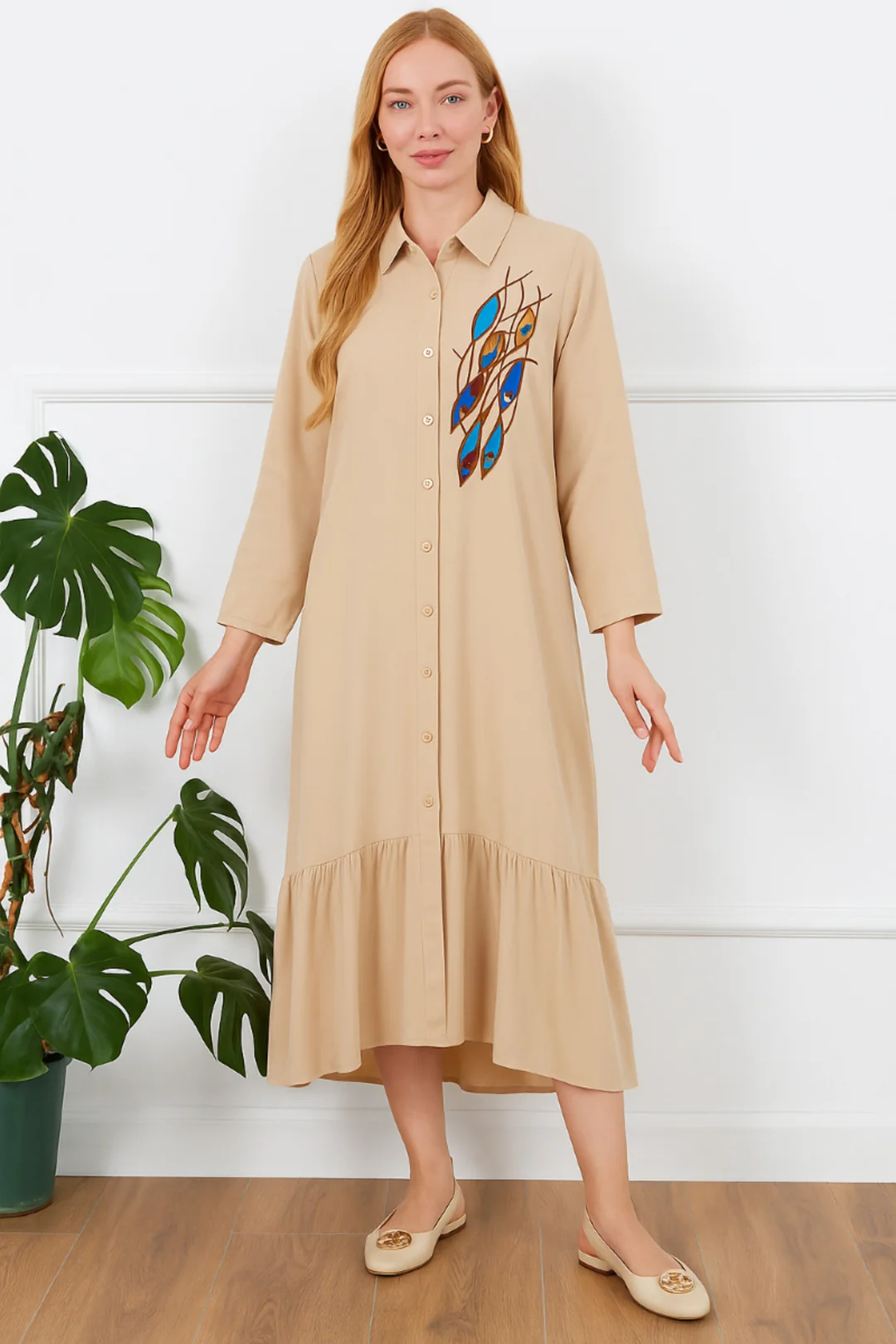 , Geniş Kalıp Balık Nakışlı Gömlek Yaka Viskon Elbise