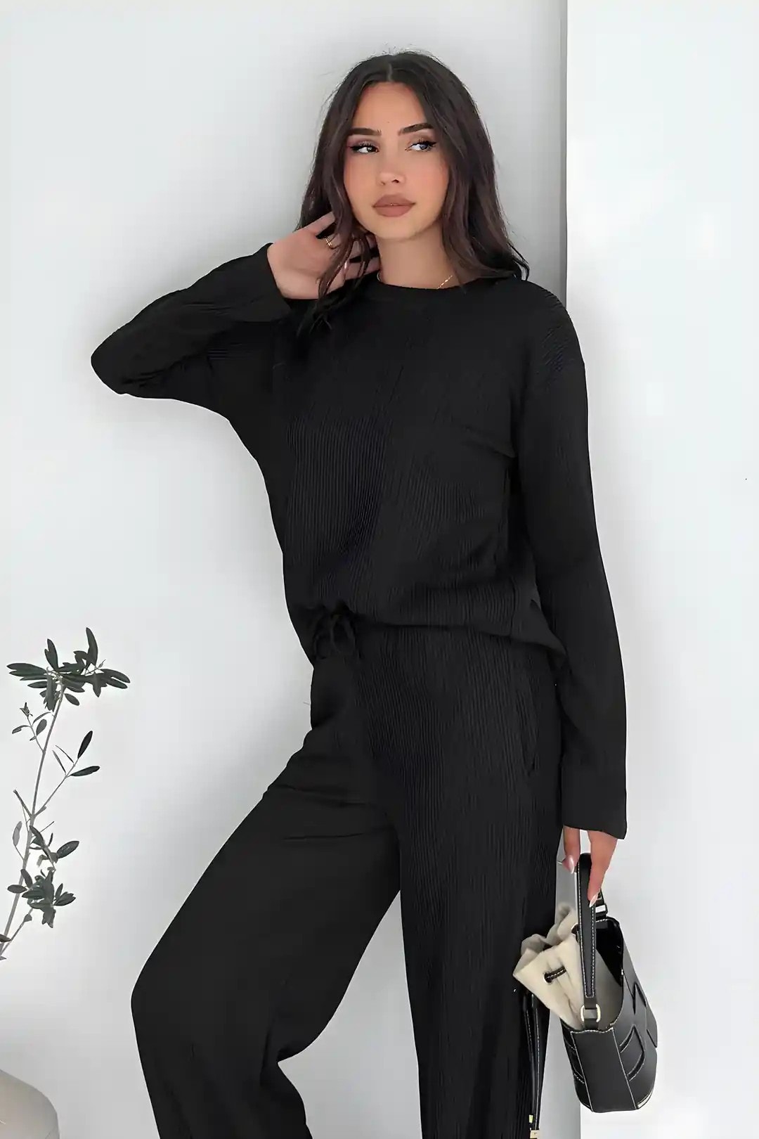Kadın Ribana Fitilli Triko Takım – Rahat Kesim & Günlük Stil